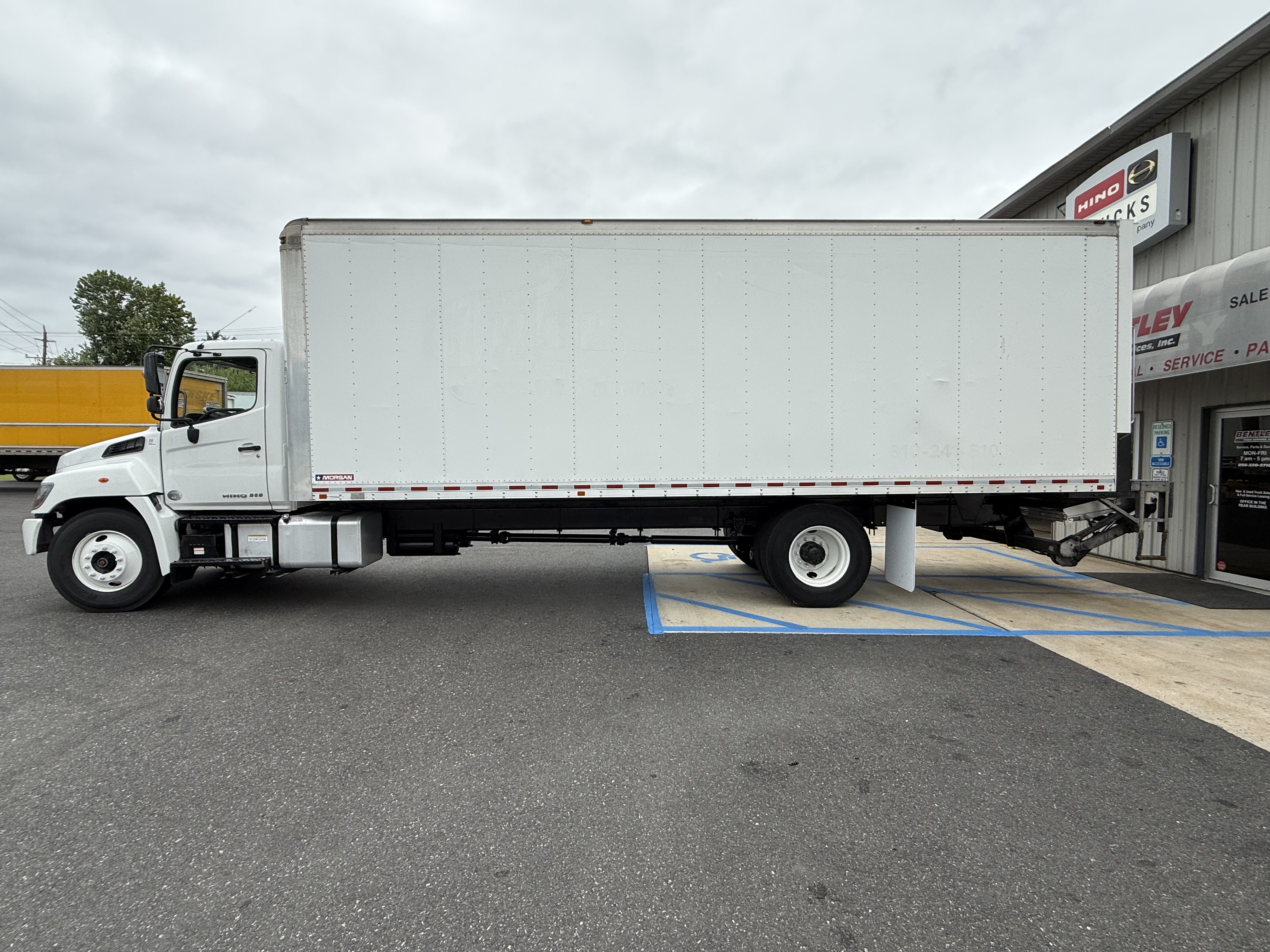 2018 Hino 268A