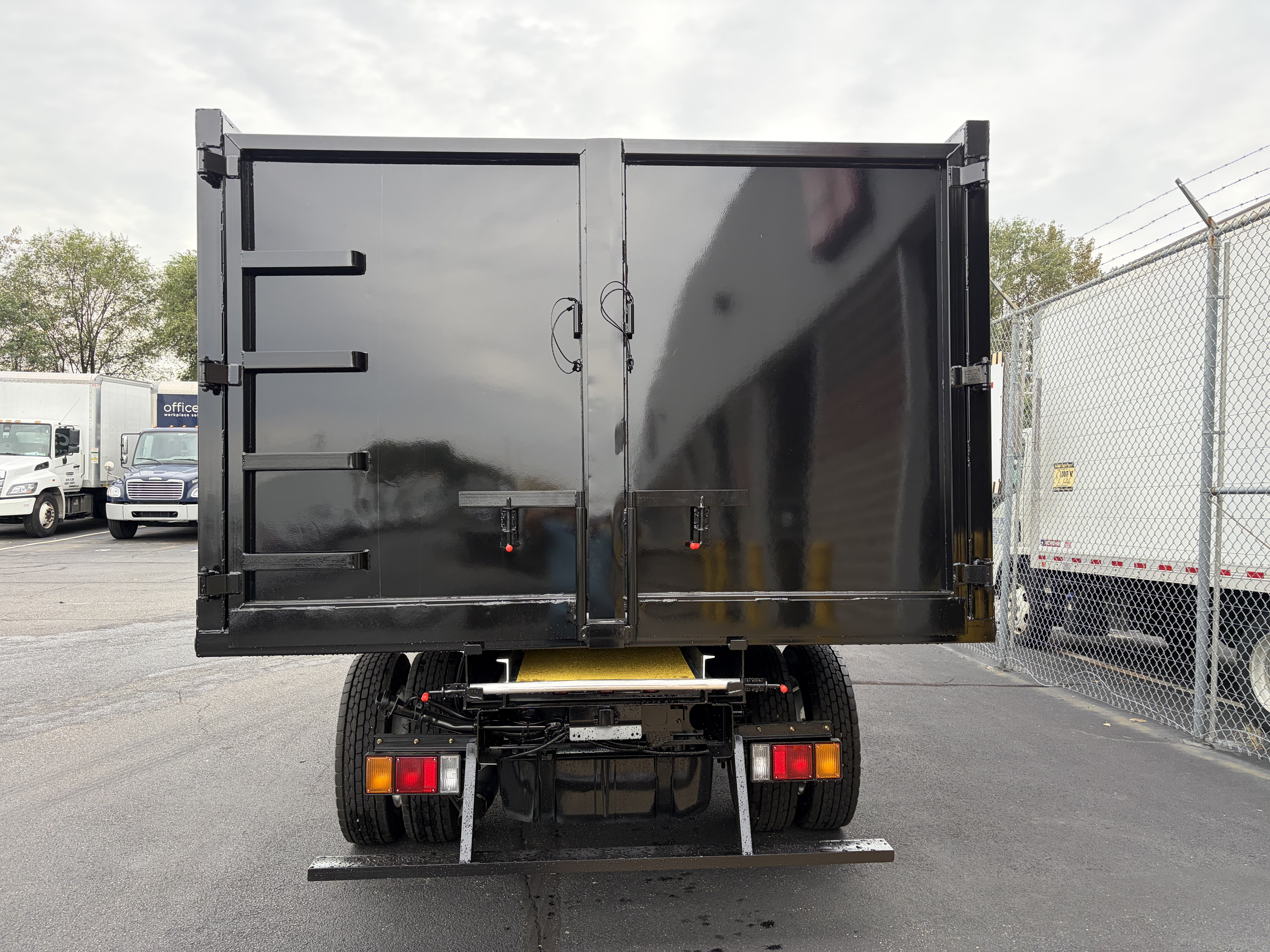 2026 Isuzu NPR HD GAS