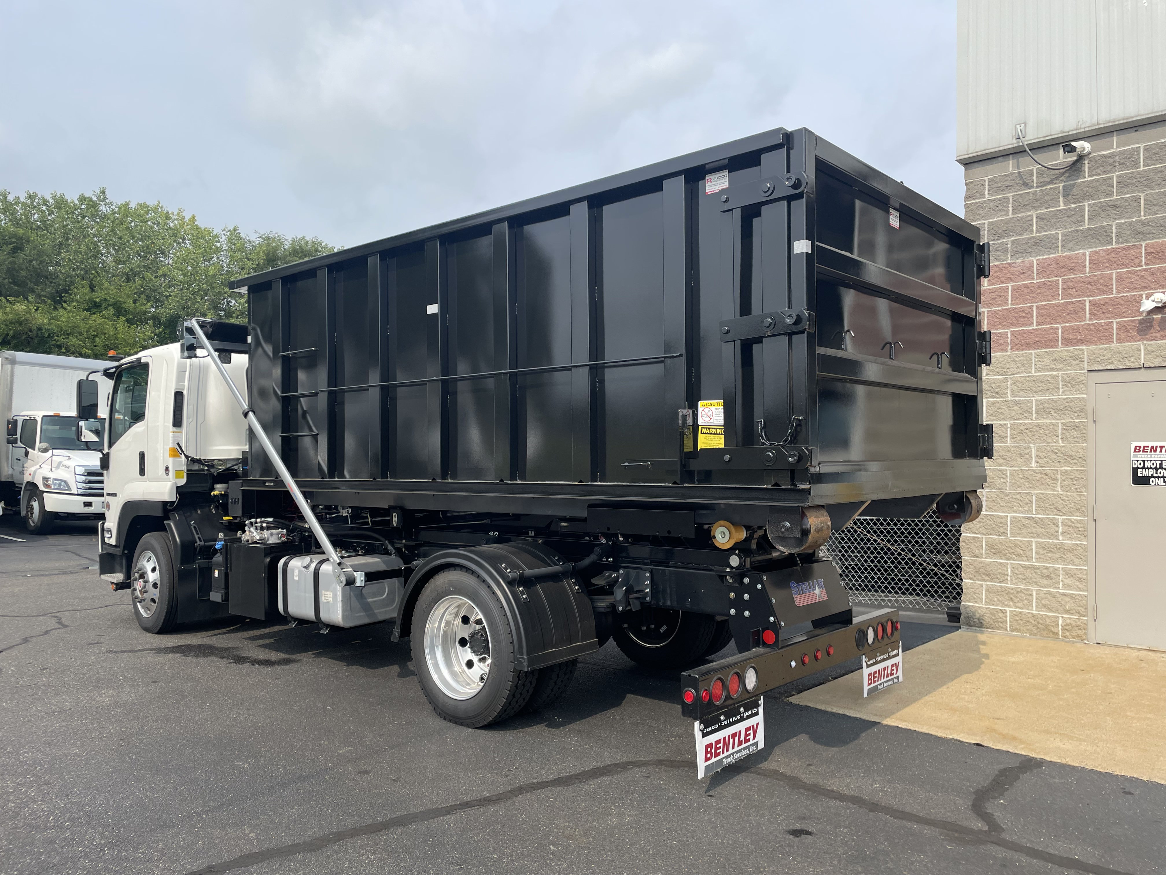 2026 Isuzu FTR