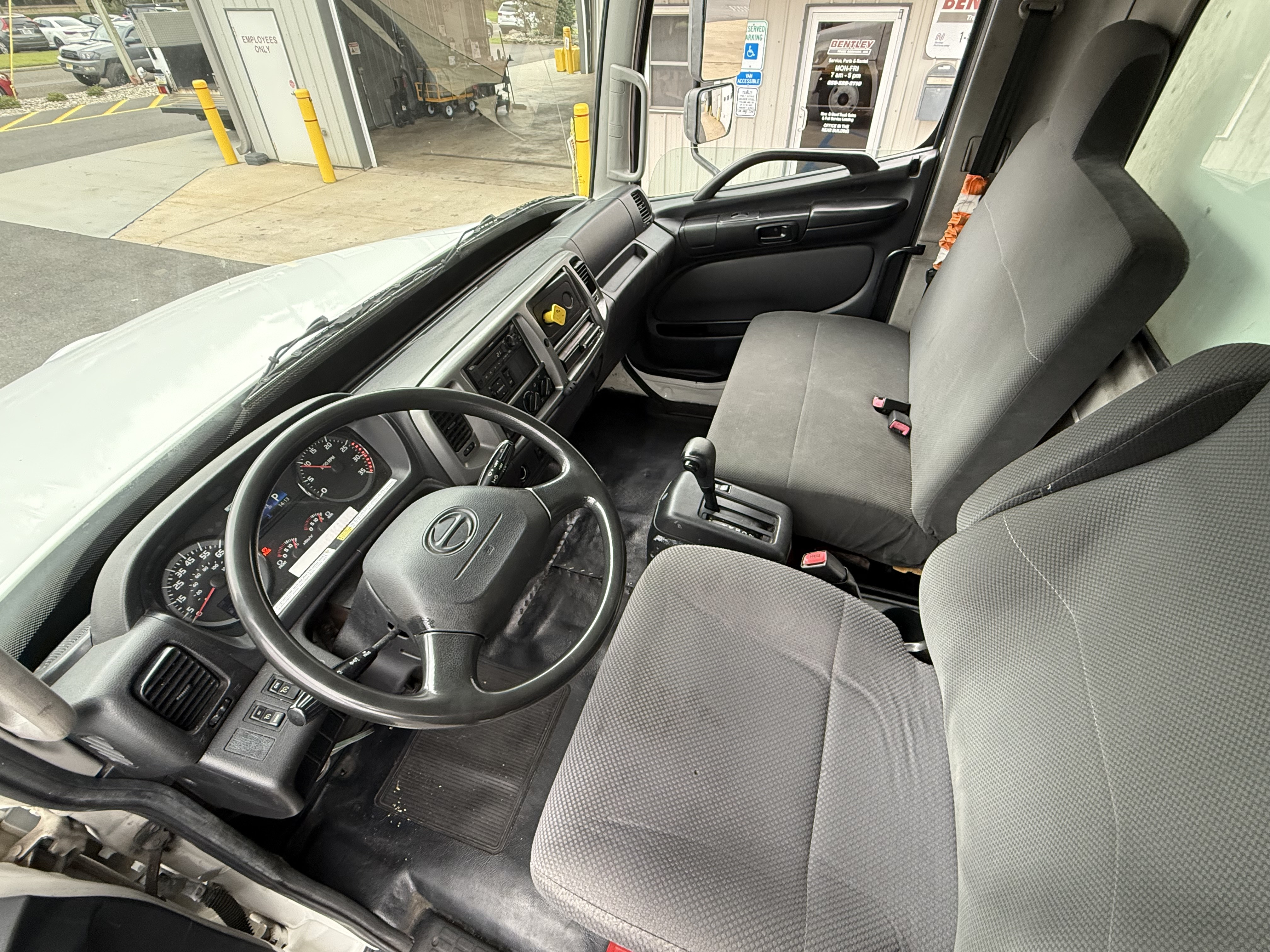 2018 Hino 268A