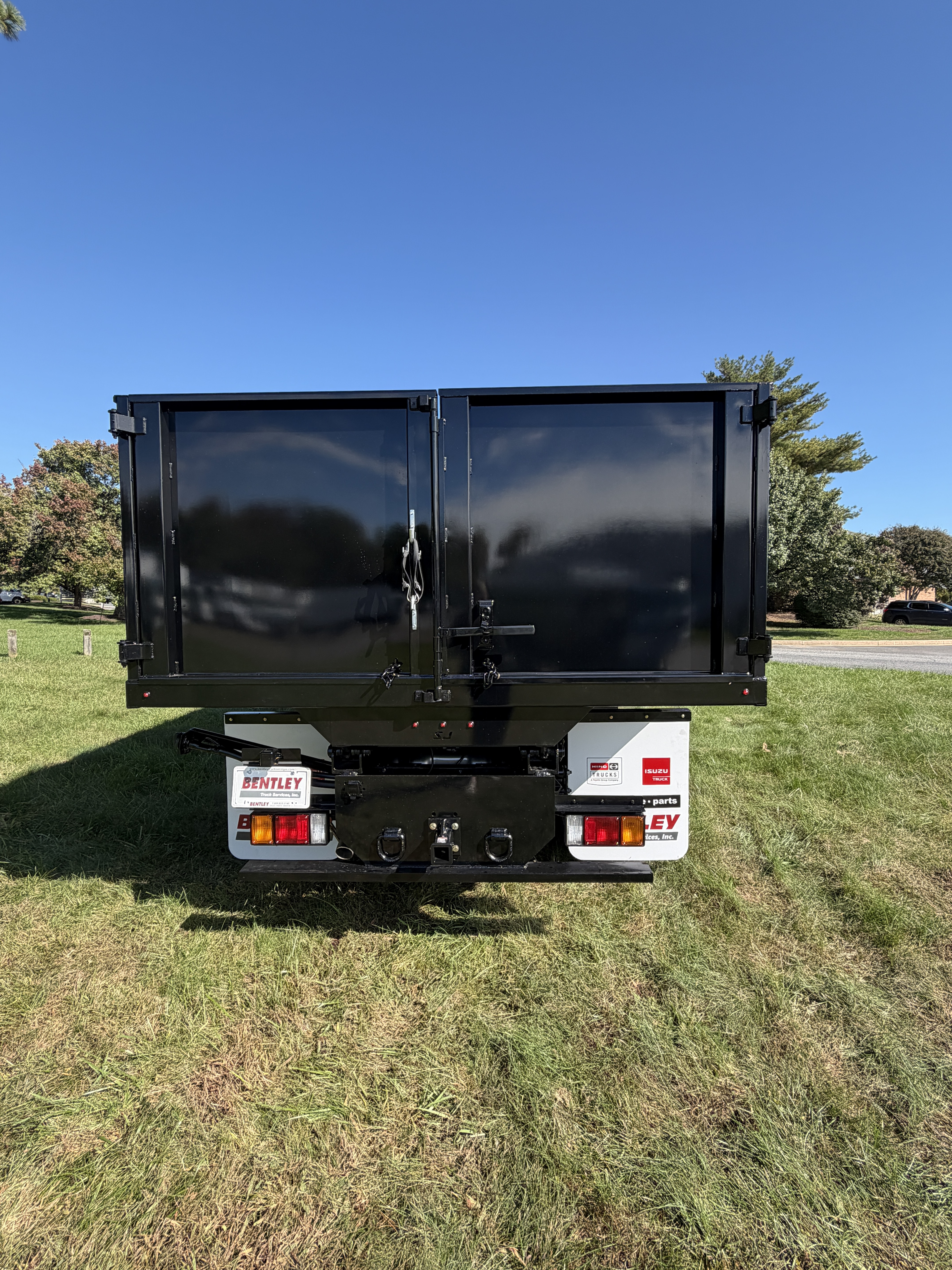 2026 Isuzu NRR GAS