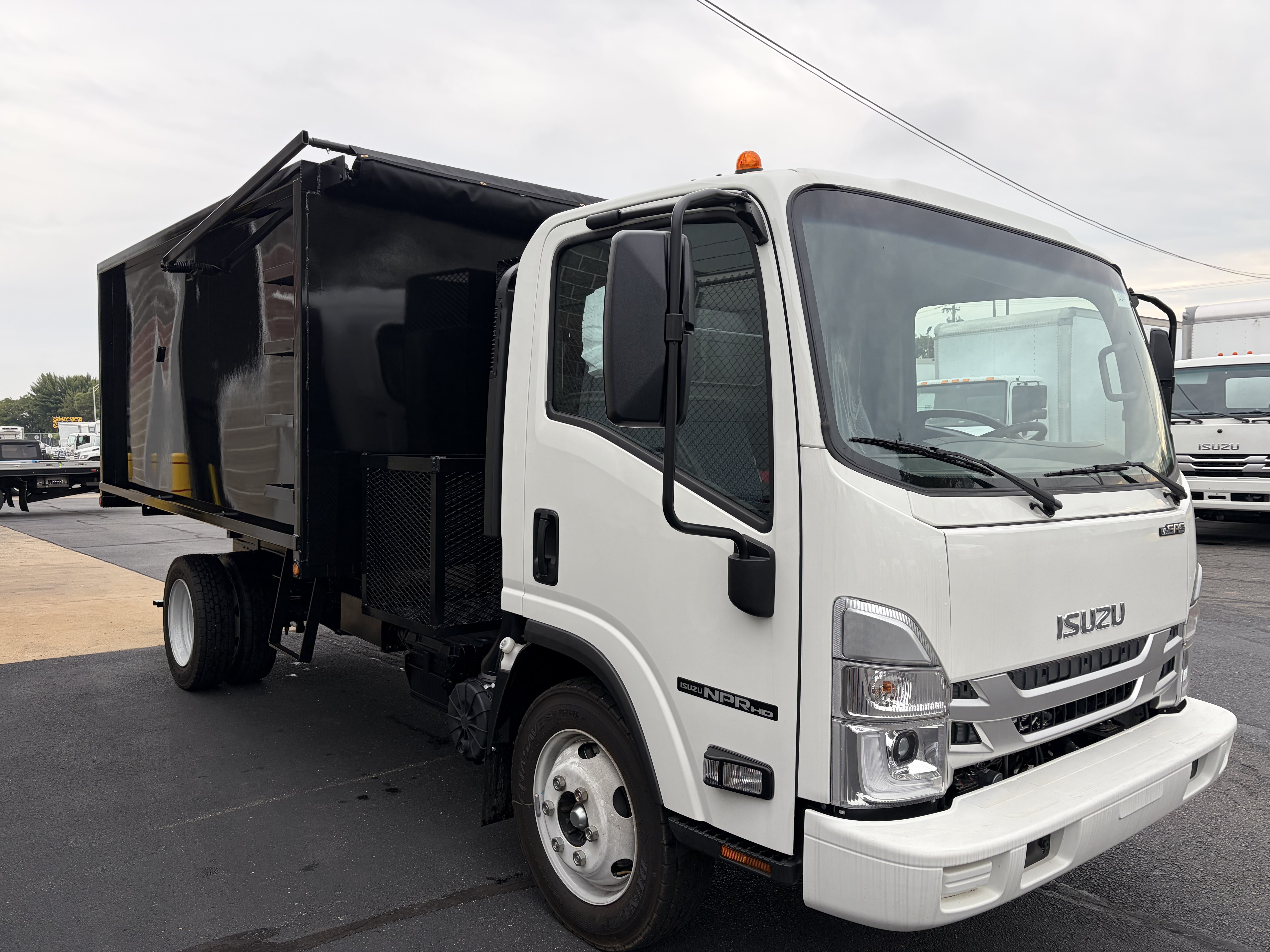 2026 Isuzu NPR HD GAS