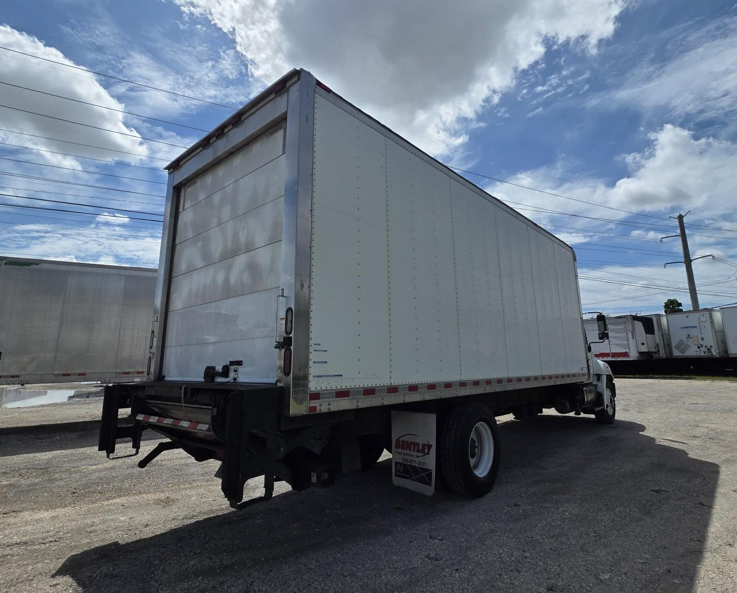 2015 Hino 338