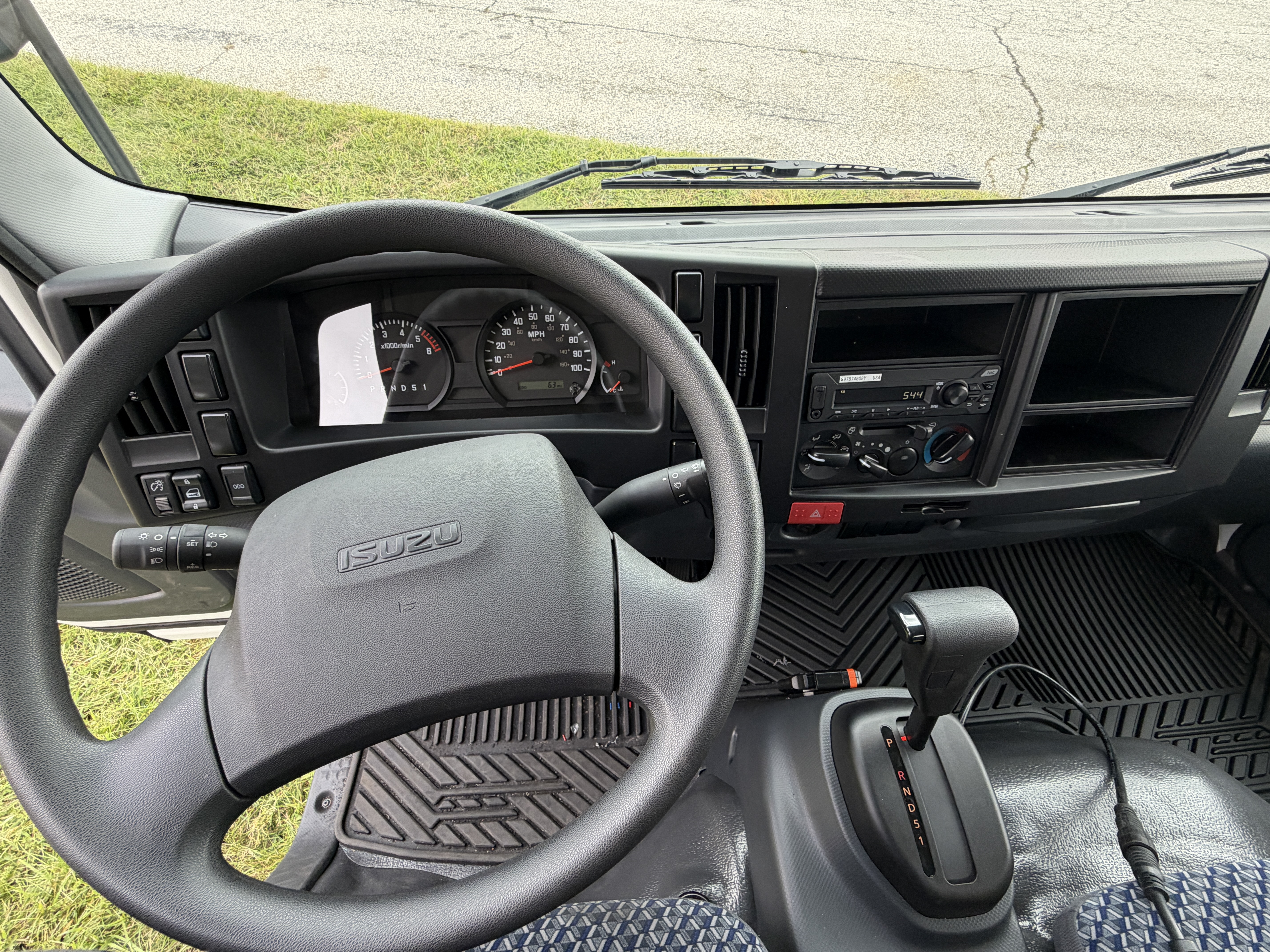 2026 Isuzu NPR HD GAS