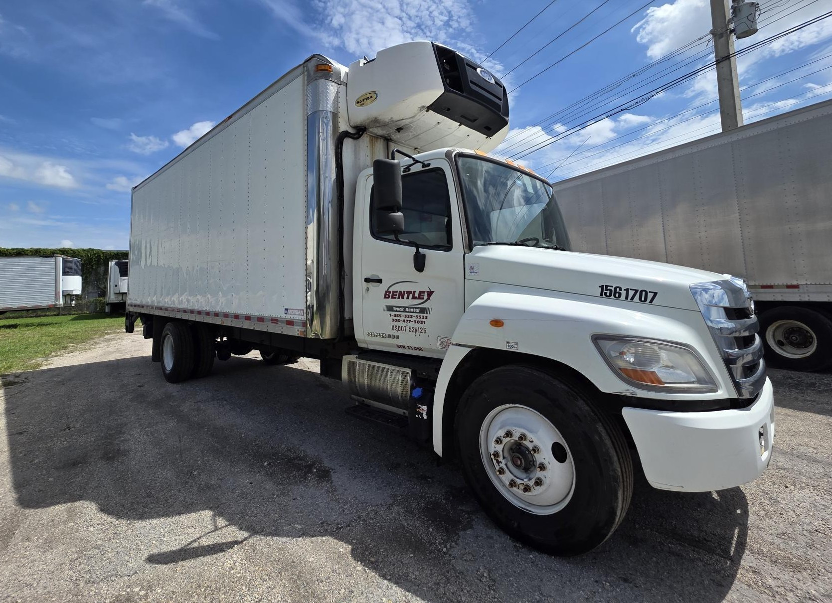 2015 Hino 338