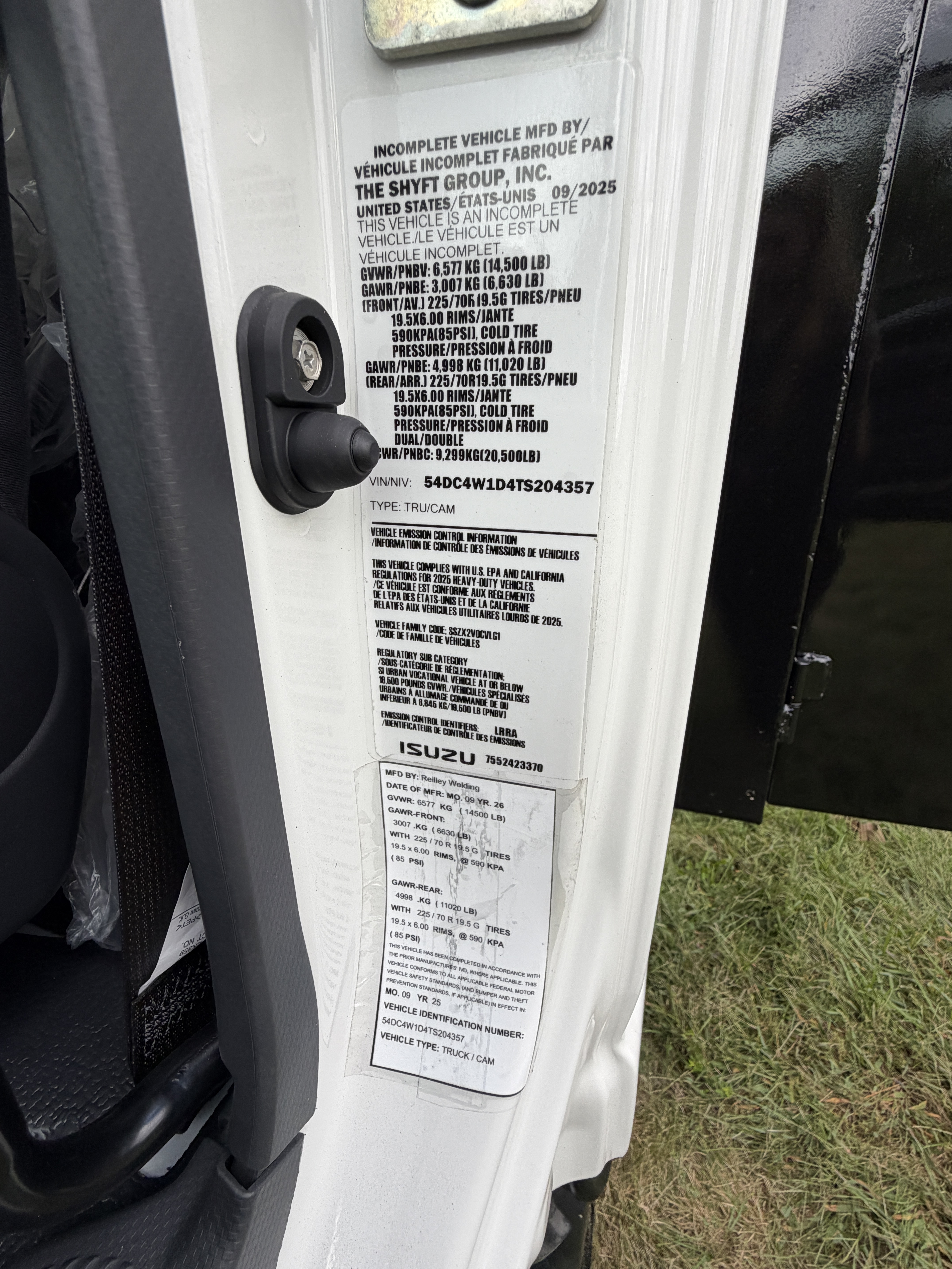 2026 Isuzu NPR HD GAS