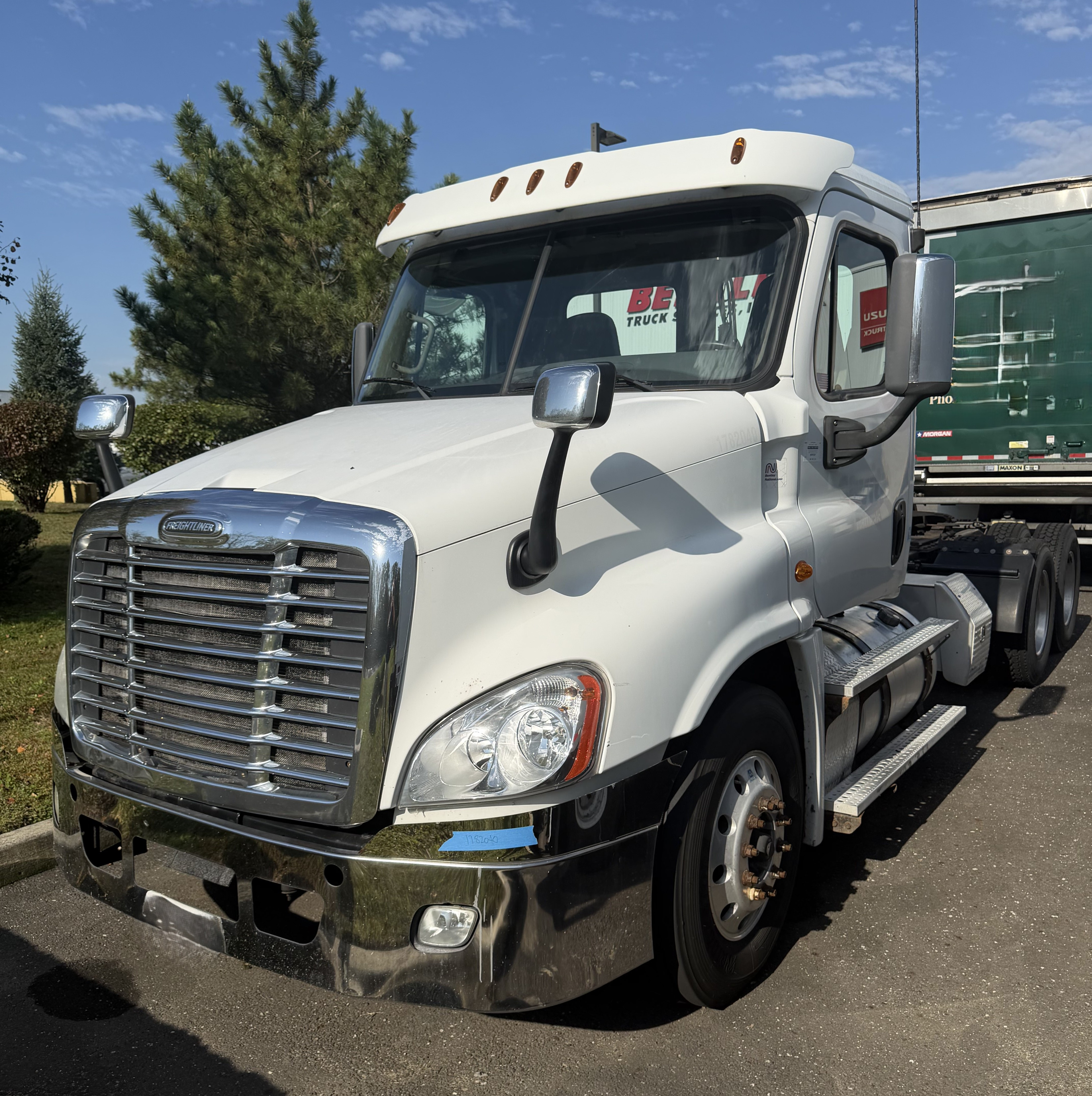 2017 Freightliner CASCADIA