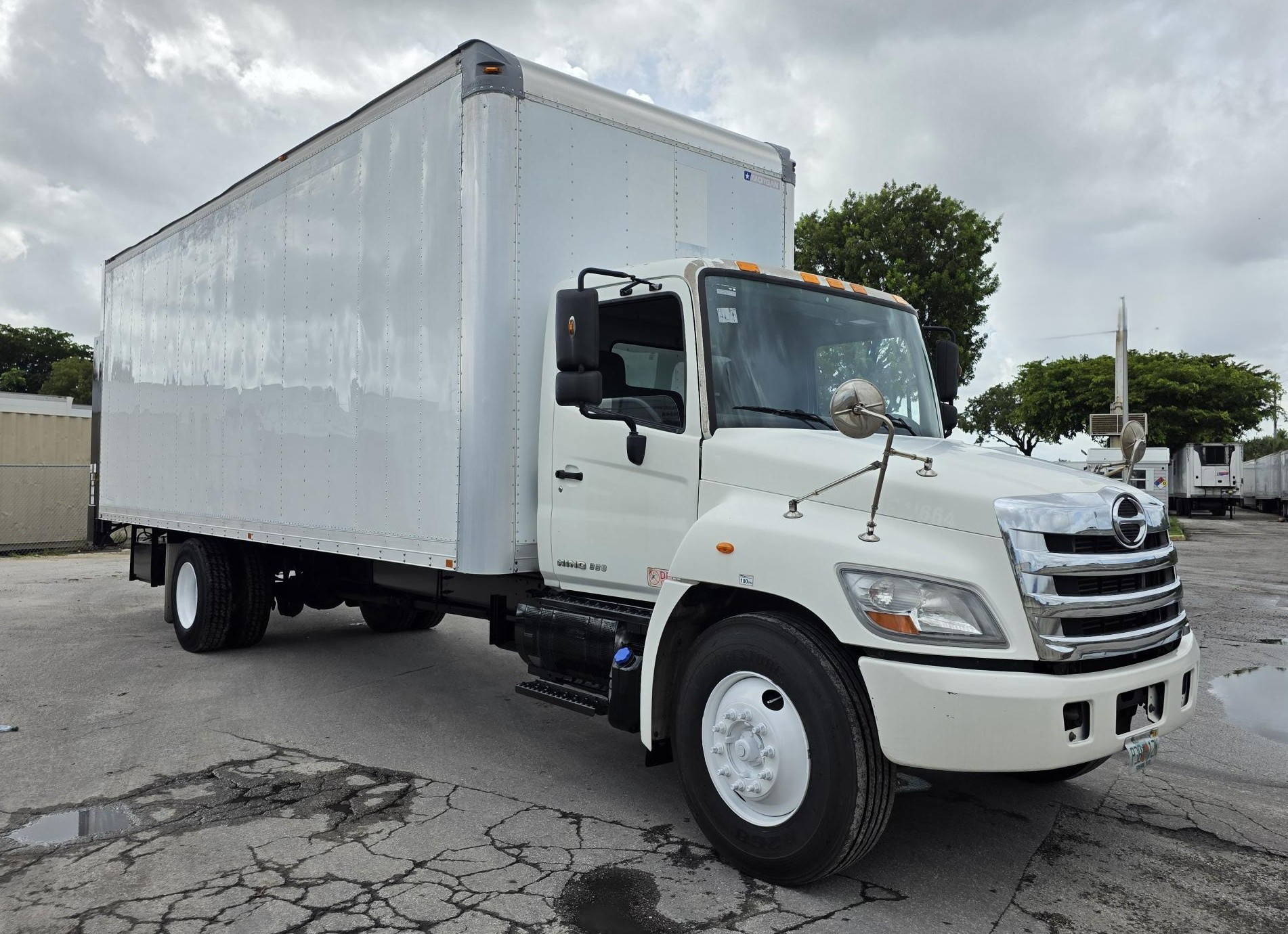 Photo of 2015 Hino 338