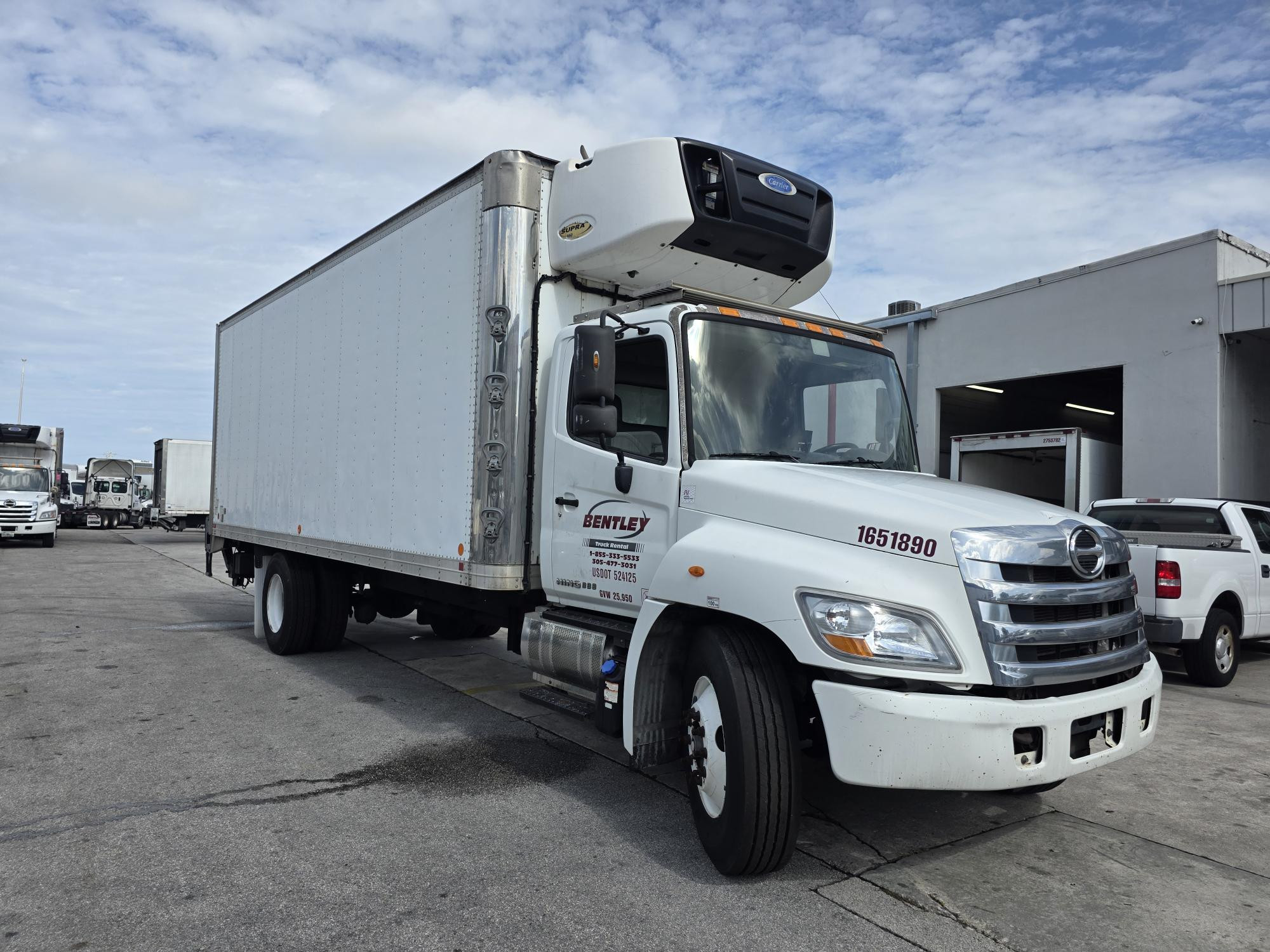 2016 Hino 338D