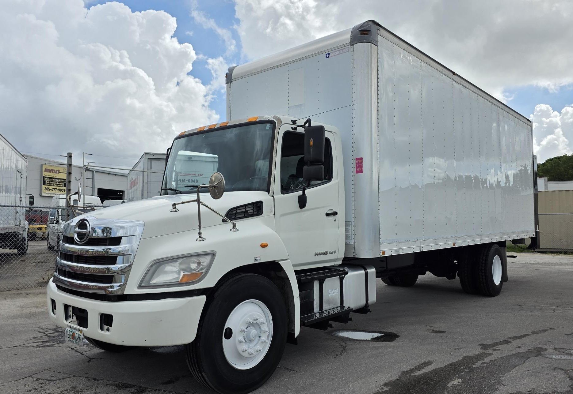 2015 Hino 338