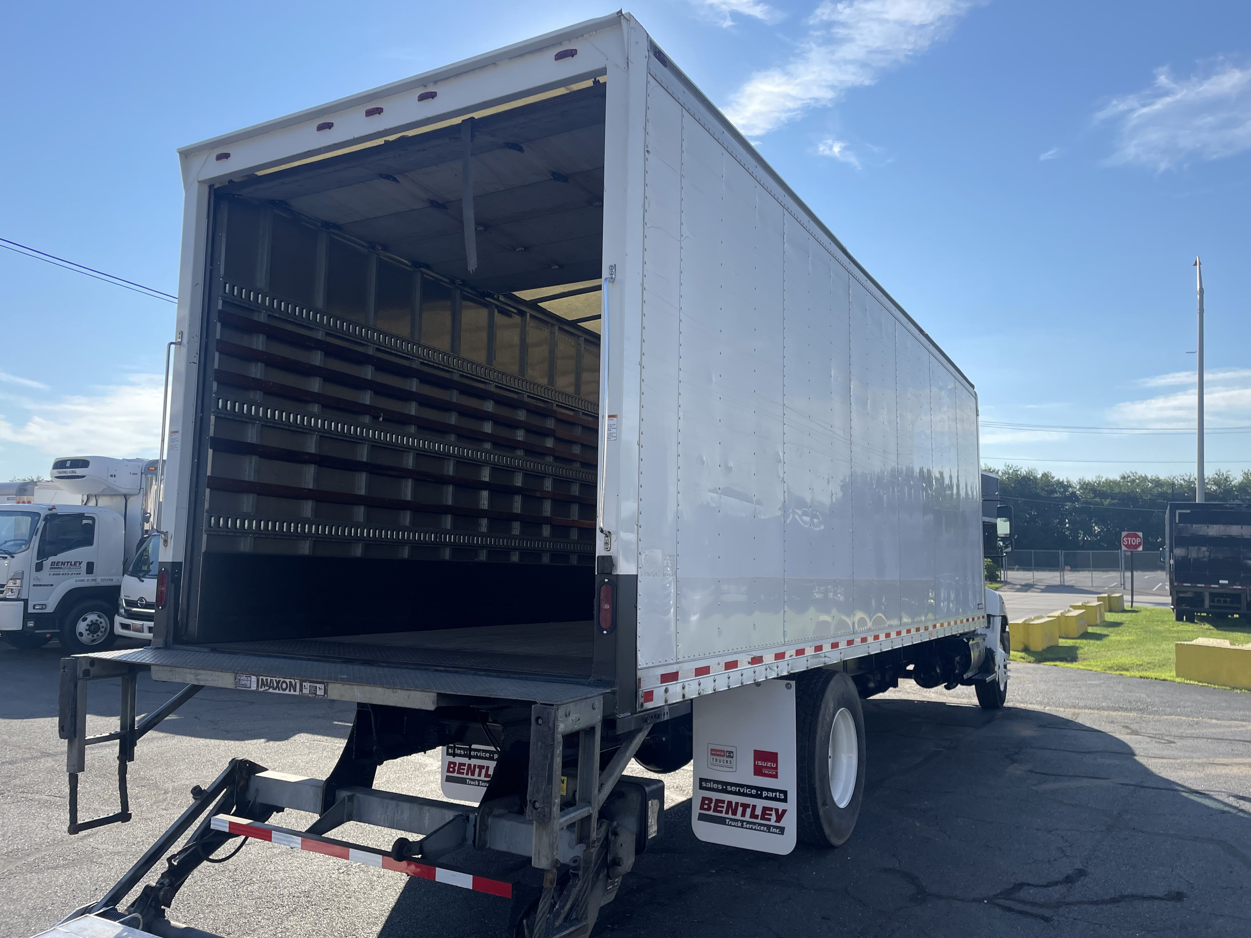 2018 Hino 268A