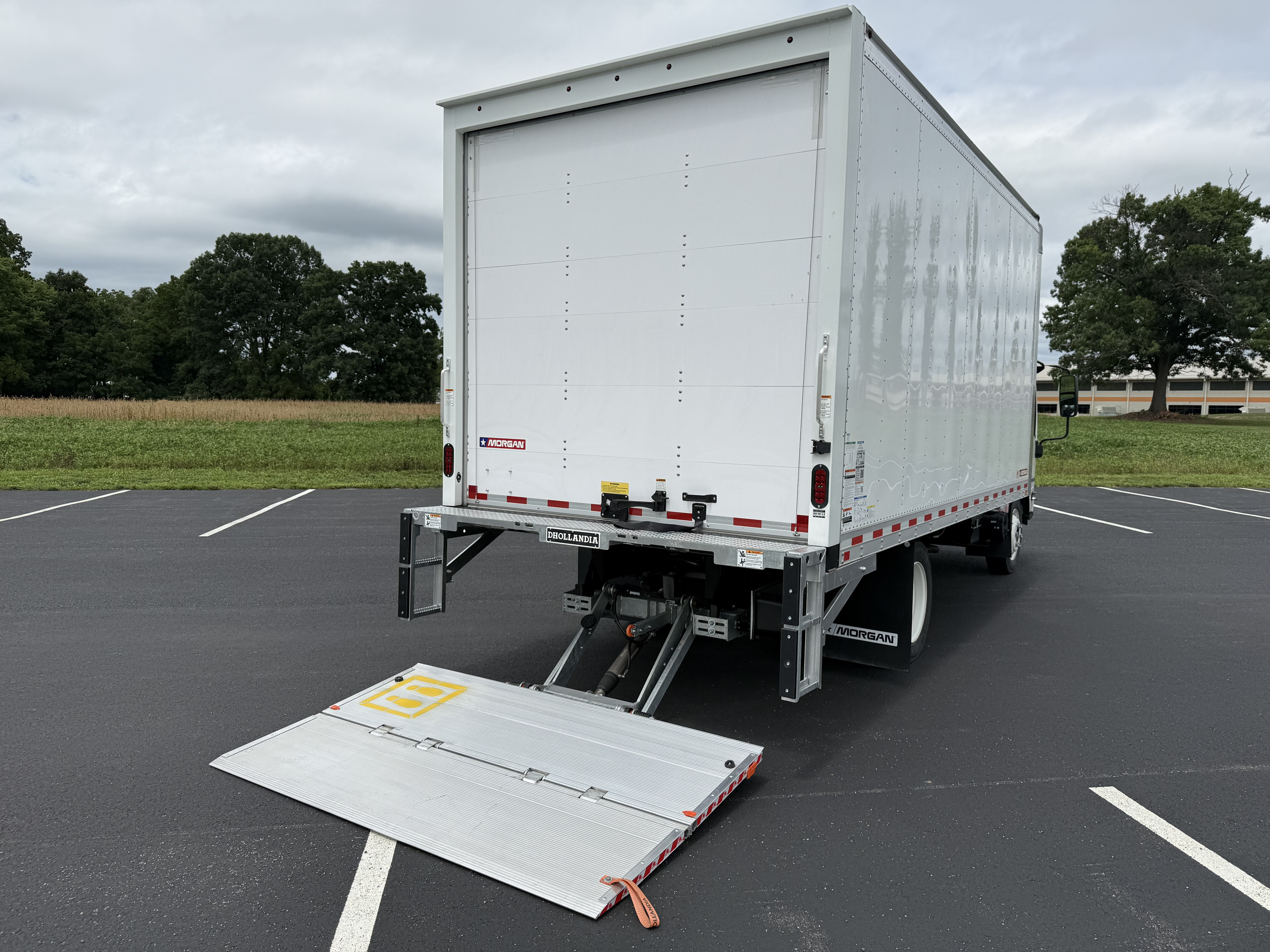 2026 Isuzu NPR HD GAS