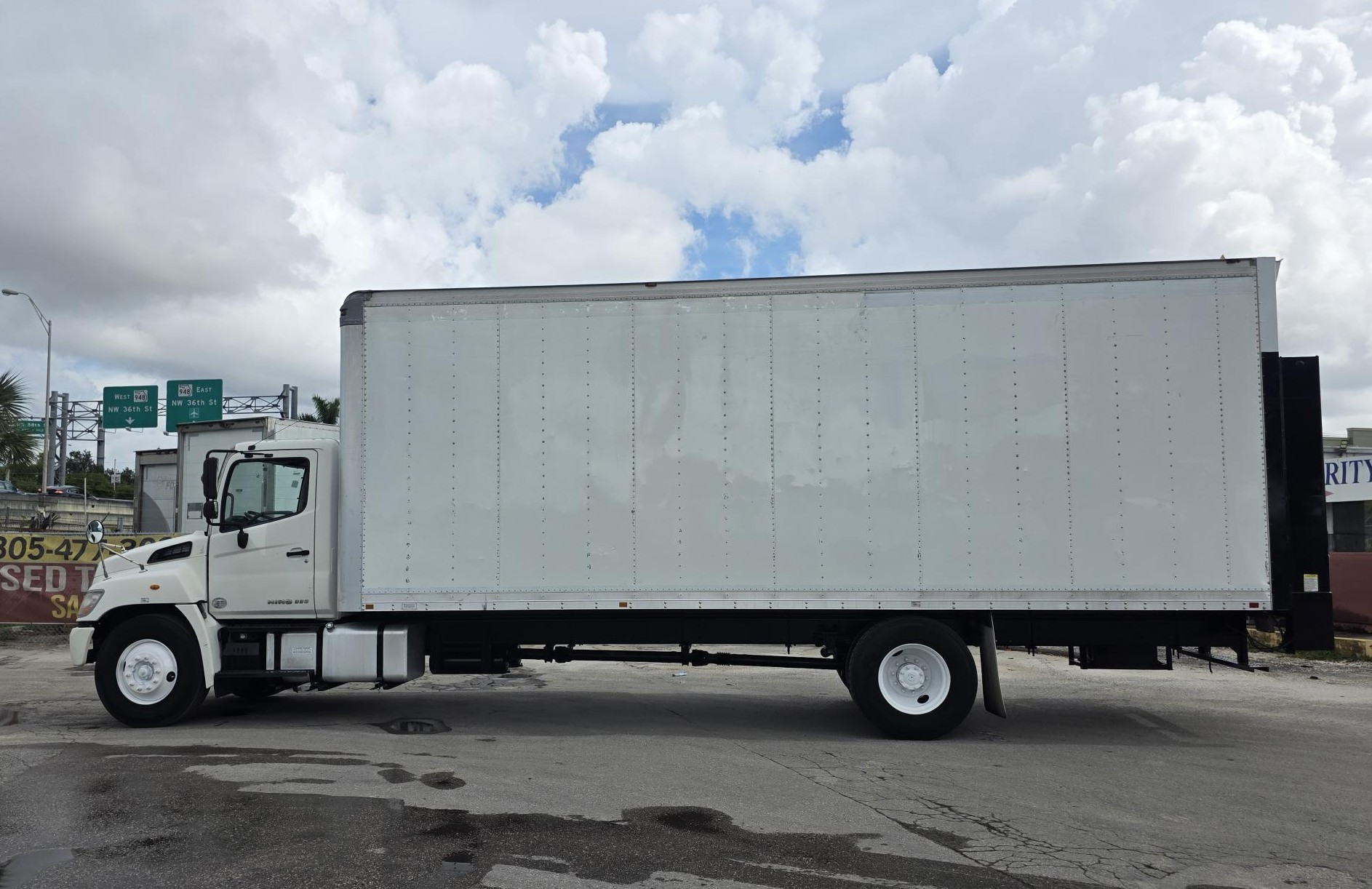 2015 Hino 338