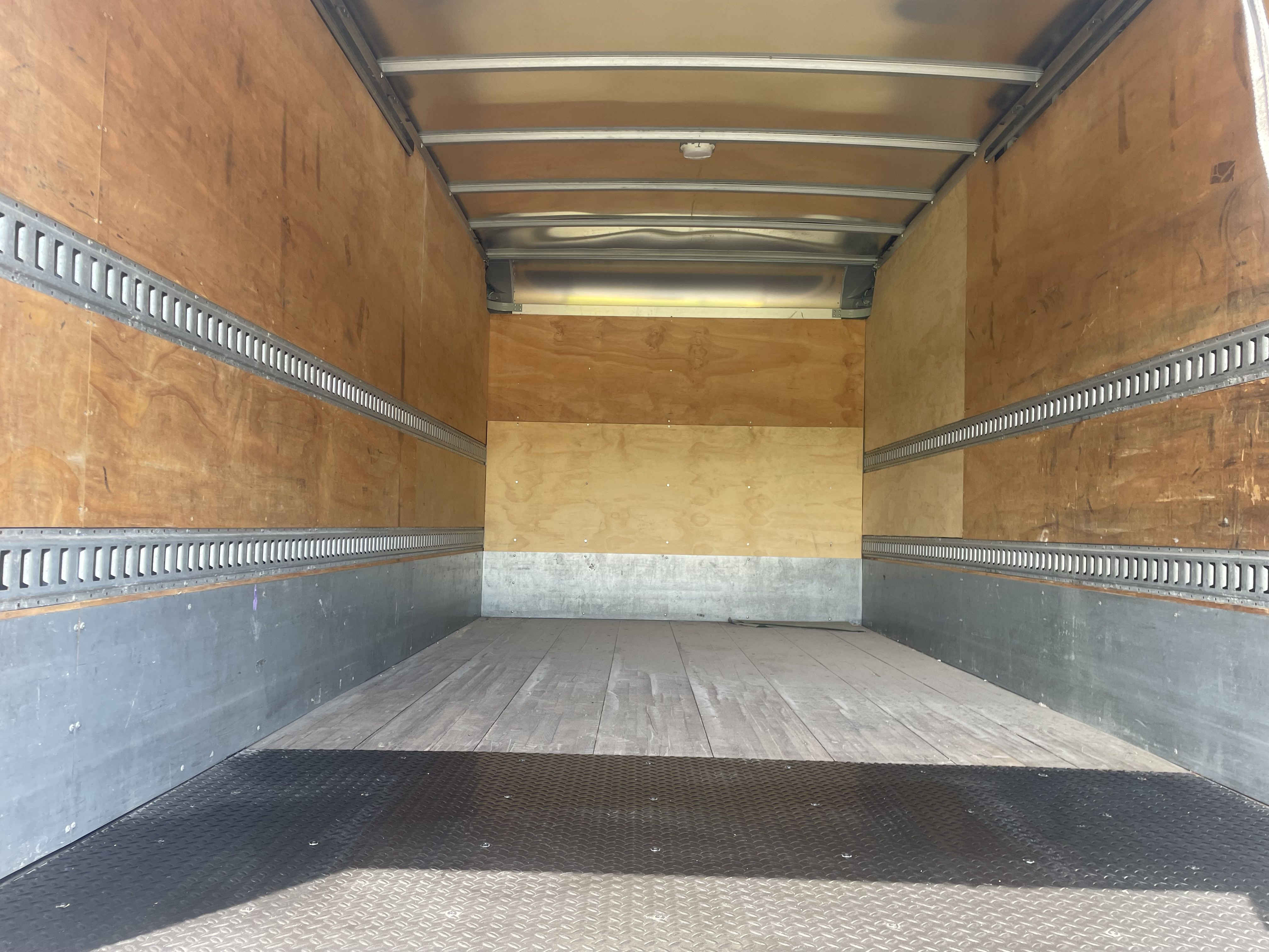 2018 Hino 155