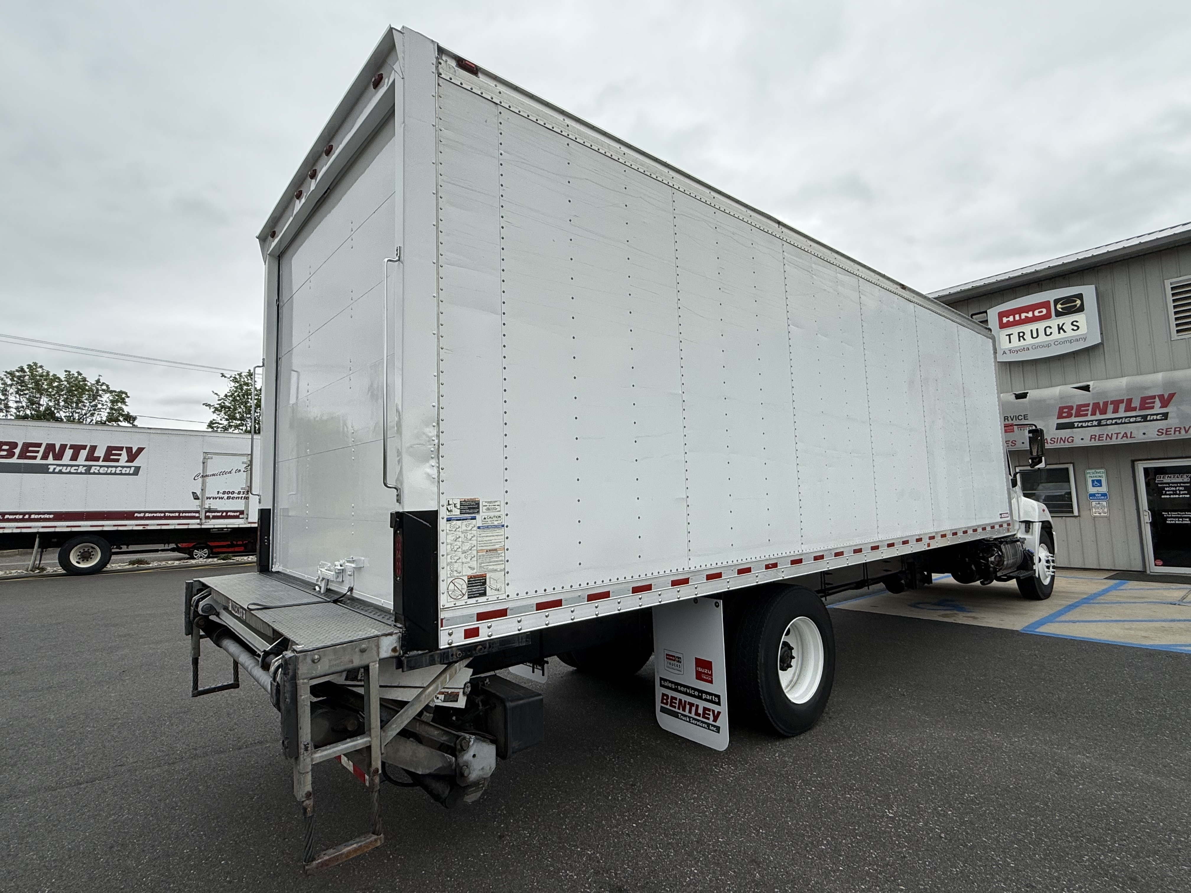 2018 Hino 268A