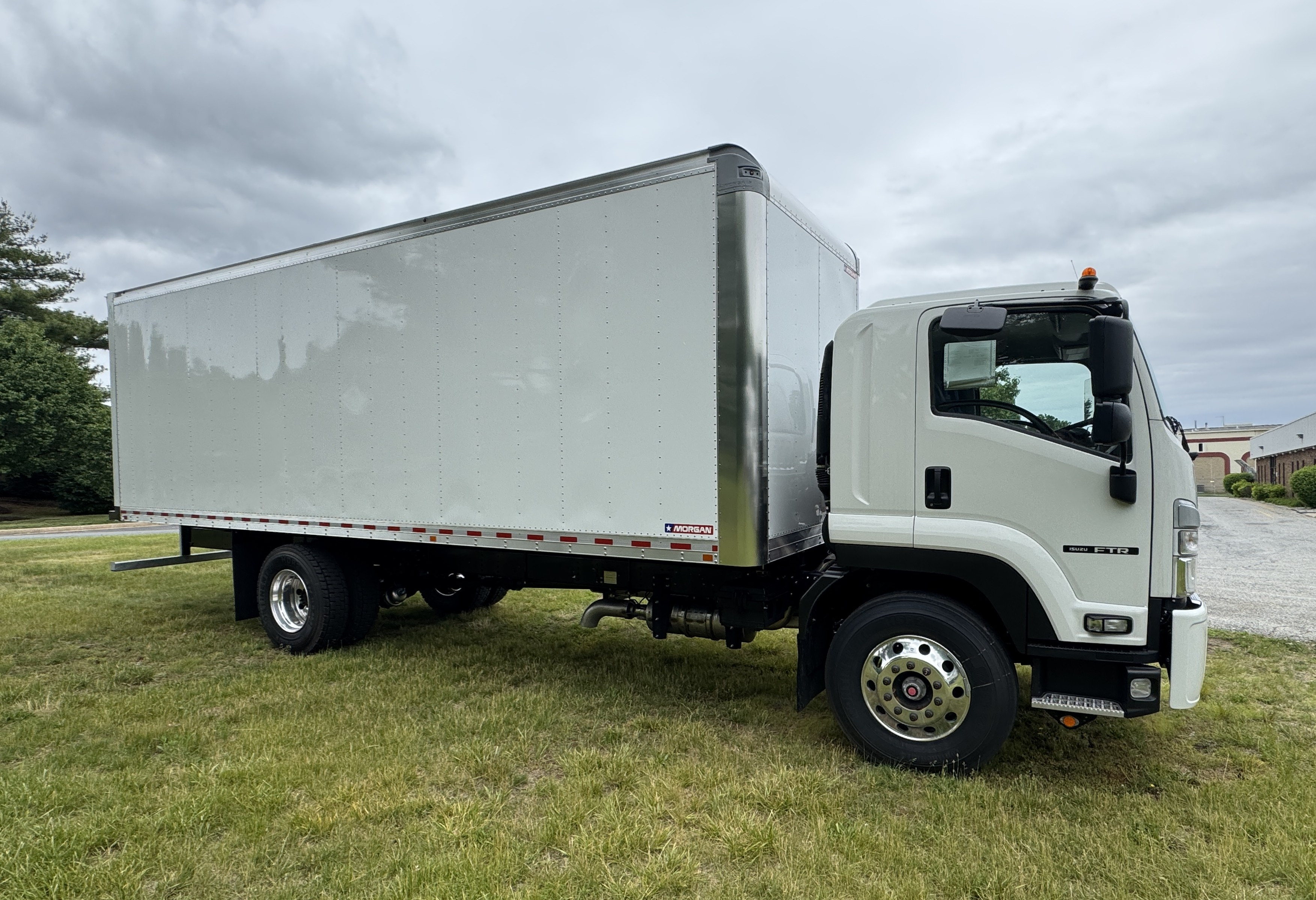Photo of a 2025 Isuzu FTR