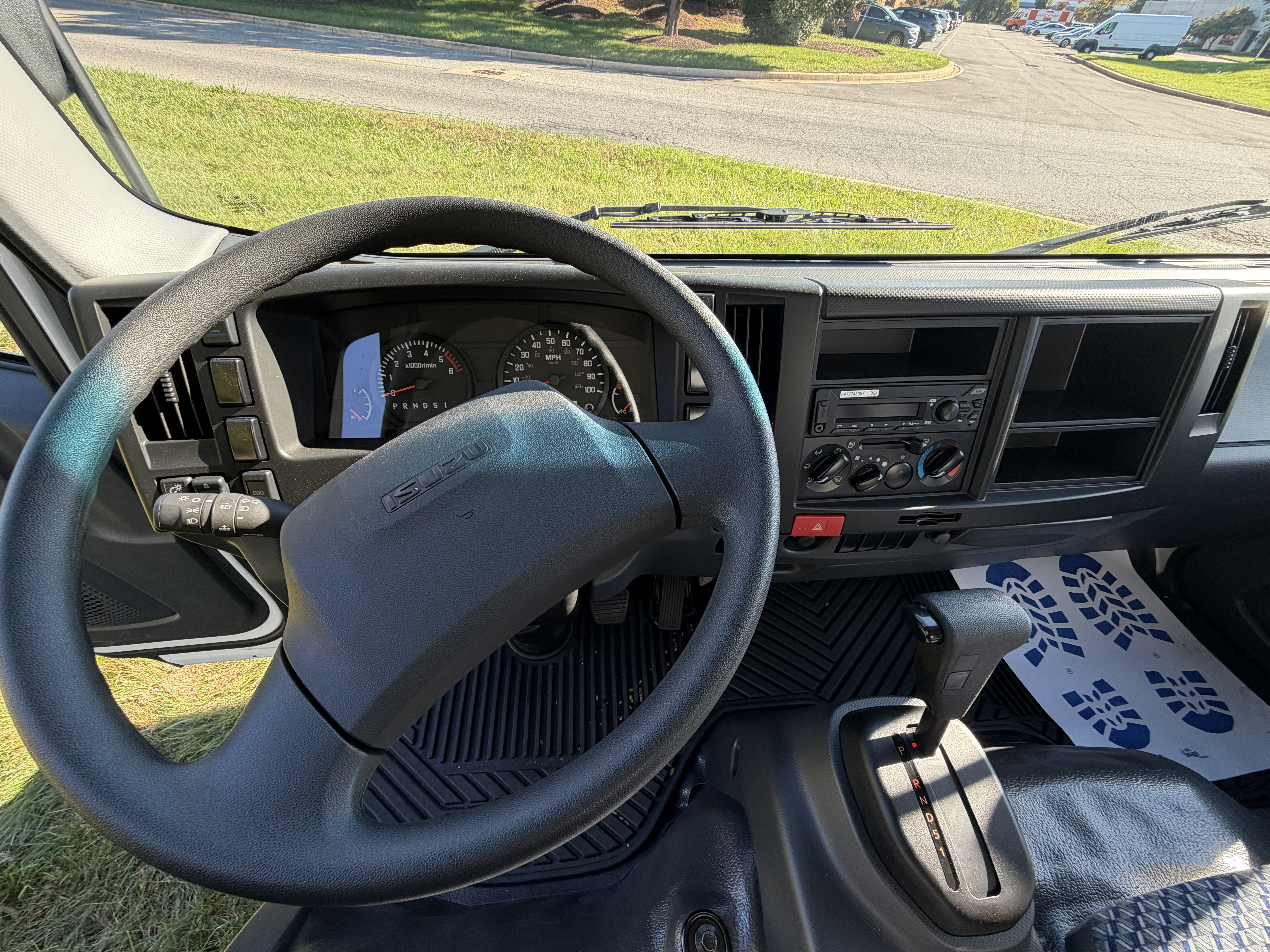 2026 Isuzu NPR HD GAS
