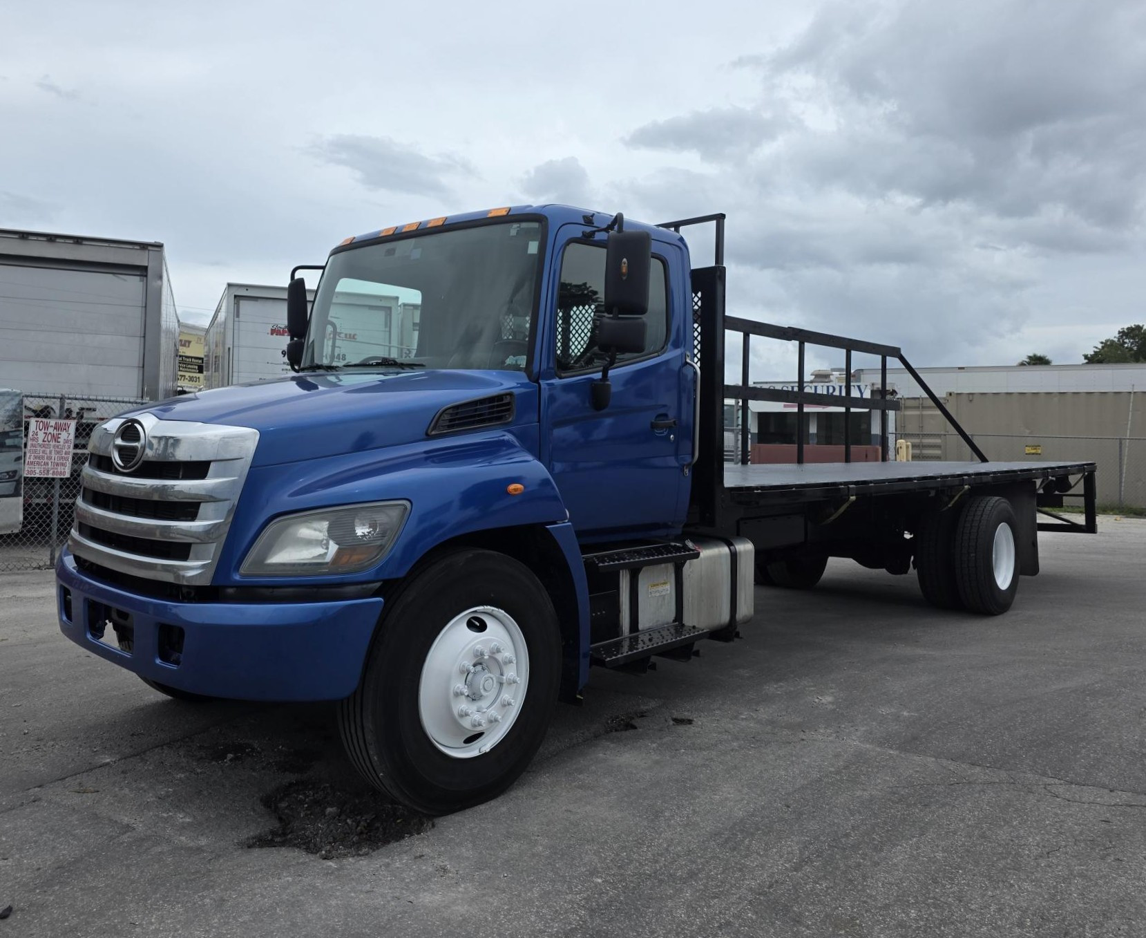 2020 Hino 268A