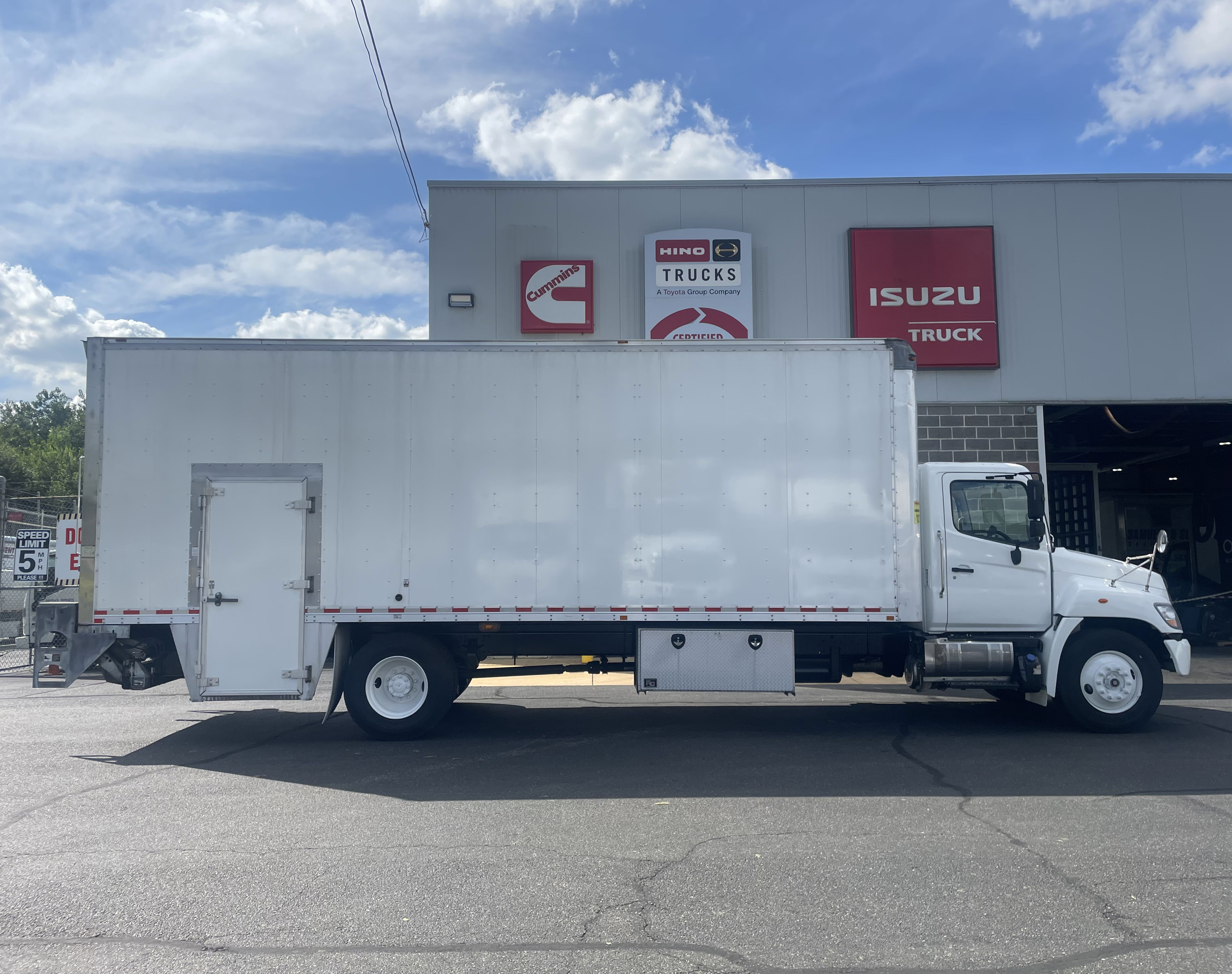 2019 Hino 268A