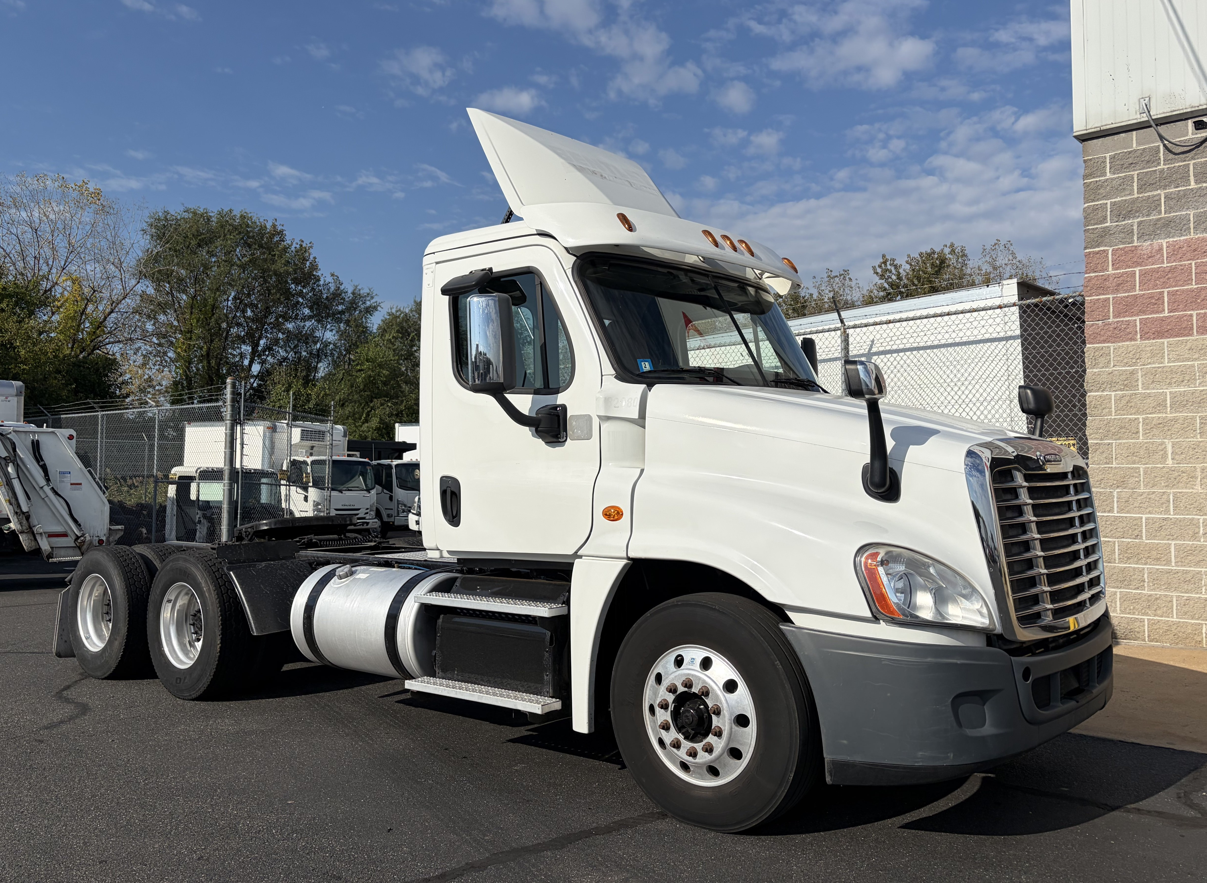 Photo of 2017 Freightliner Cascadia