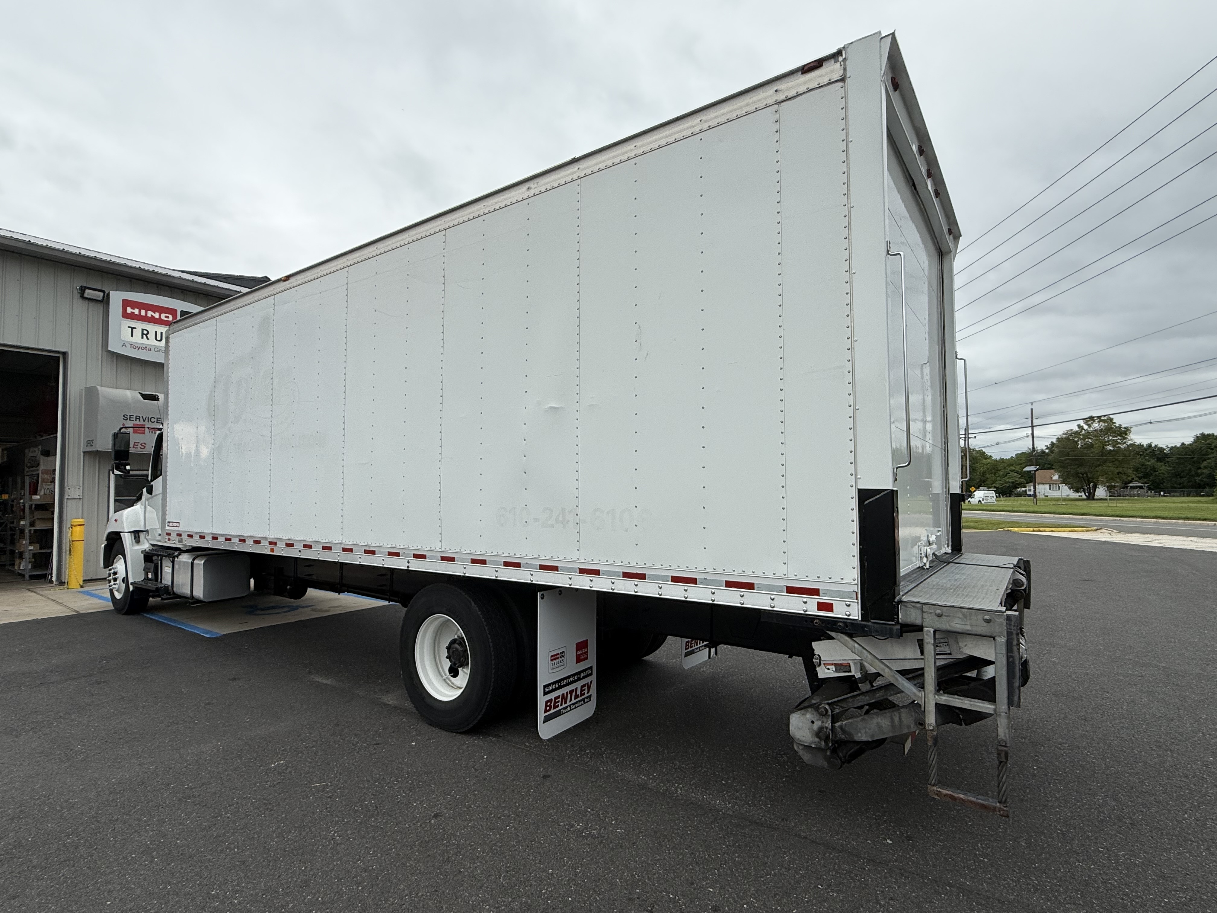 2018 Hino 268A