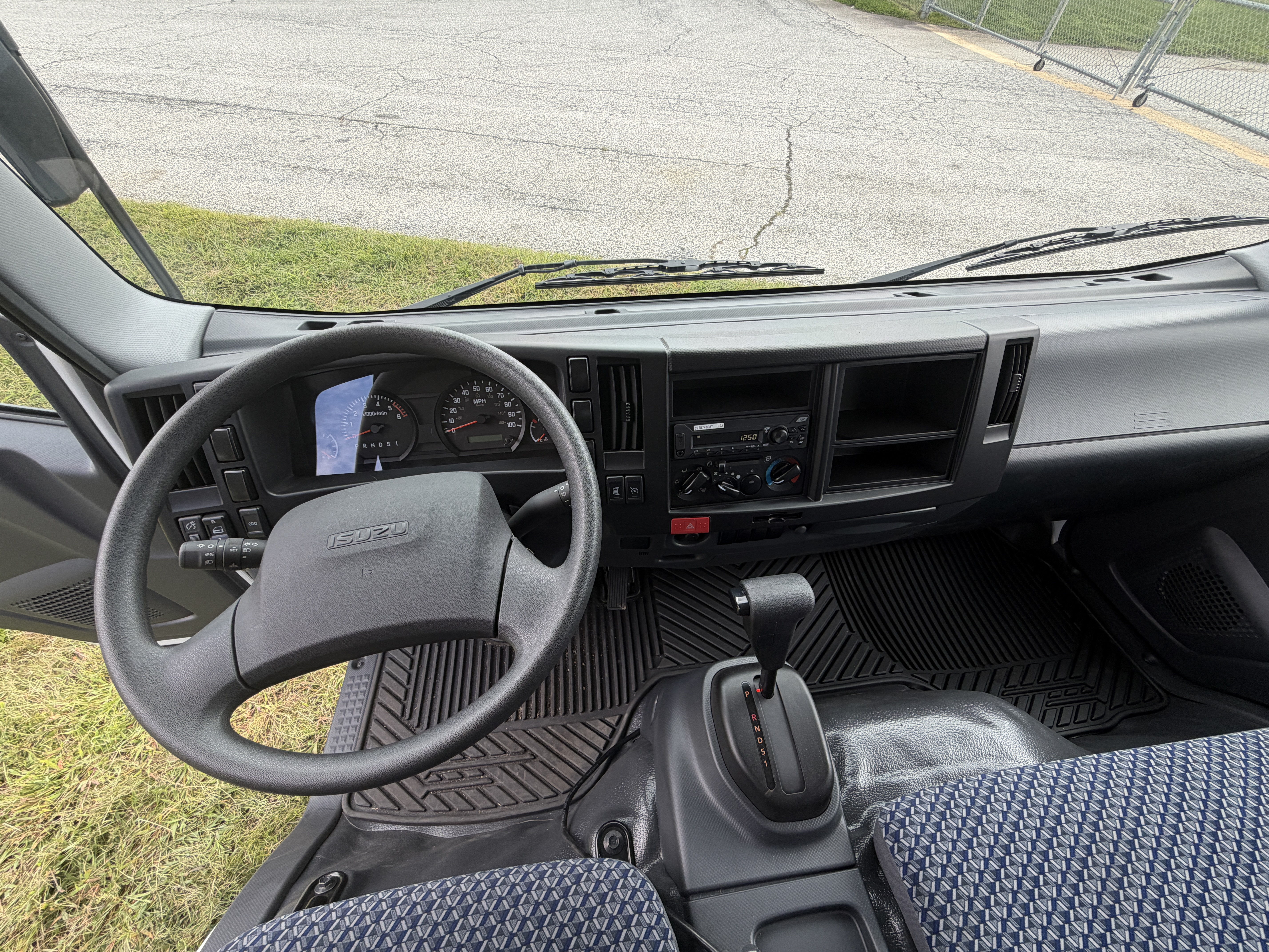 2026 Isuzu NPR HD GAS