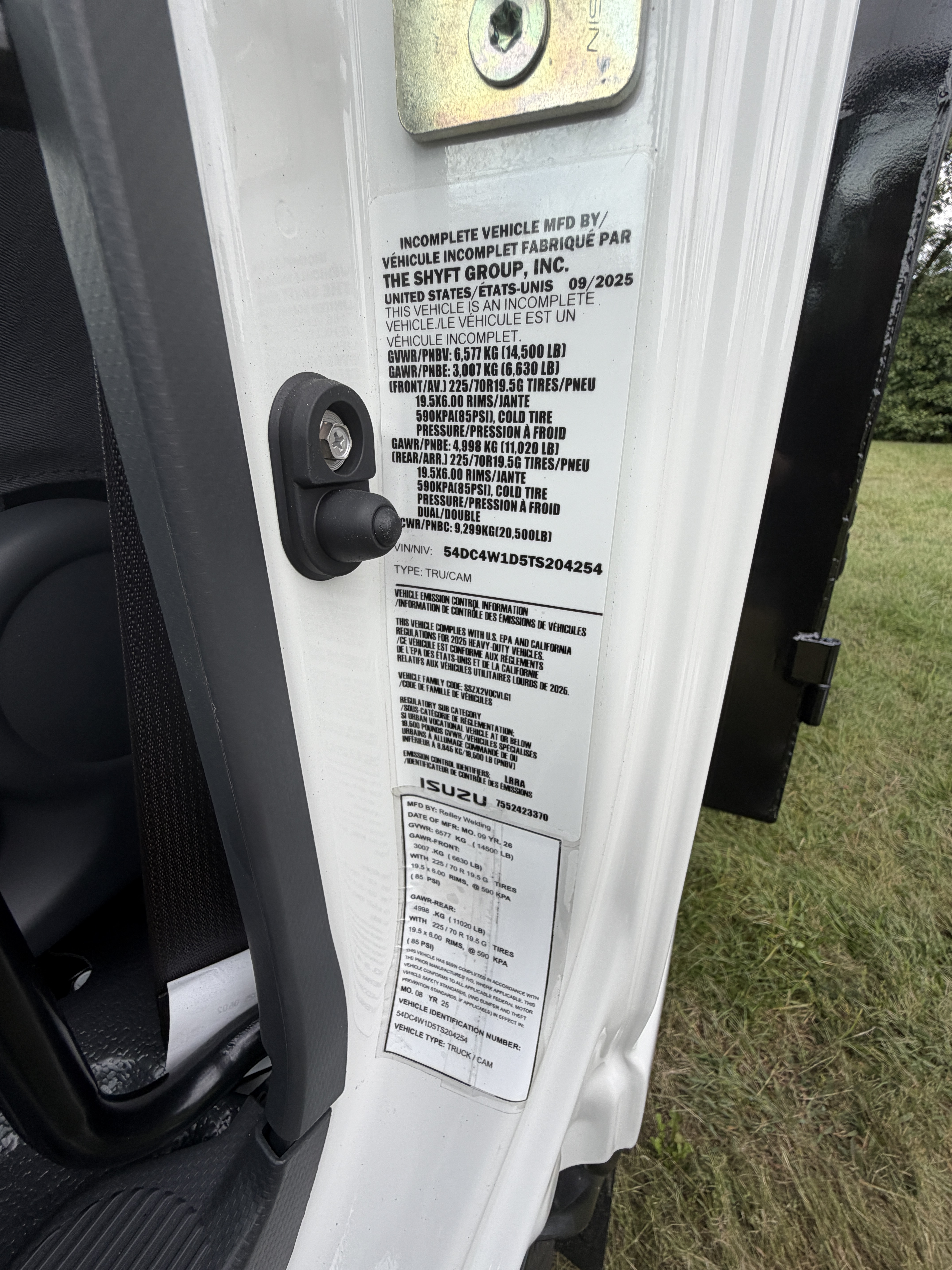 2026 Isuzu NPR HD GAS