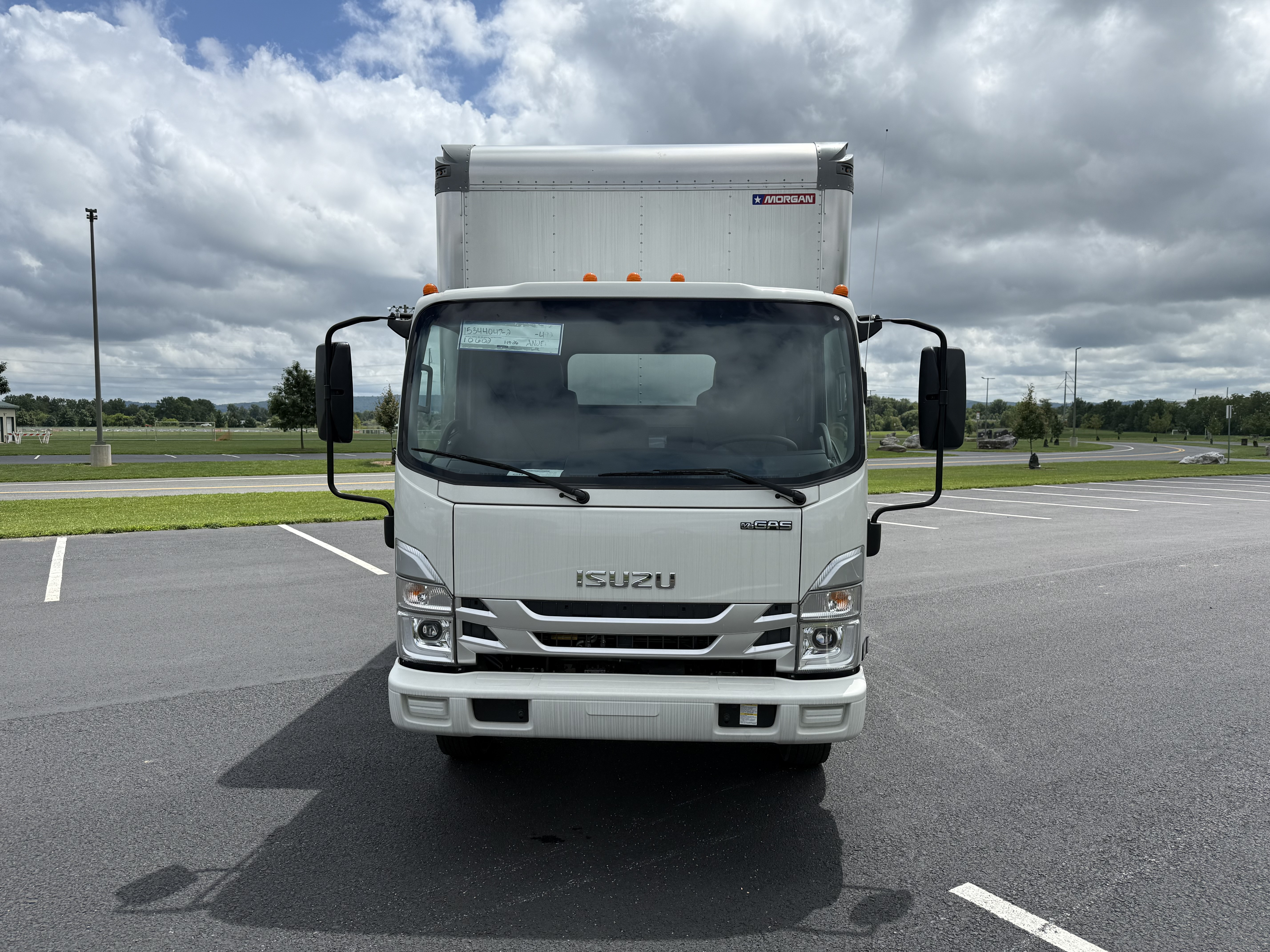 2025 Isuzu NRR Gas