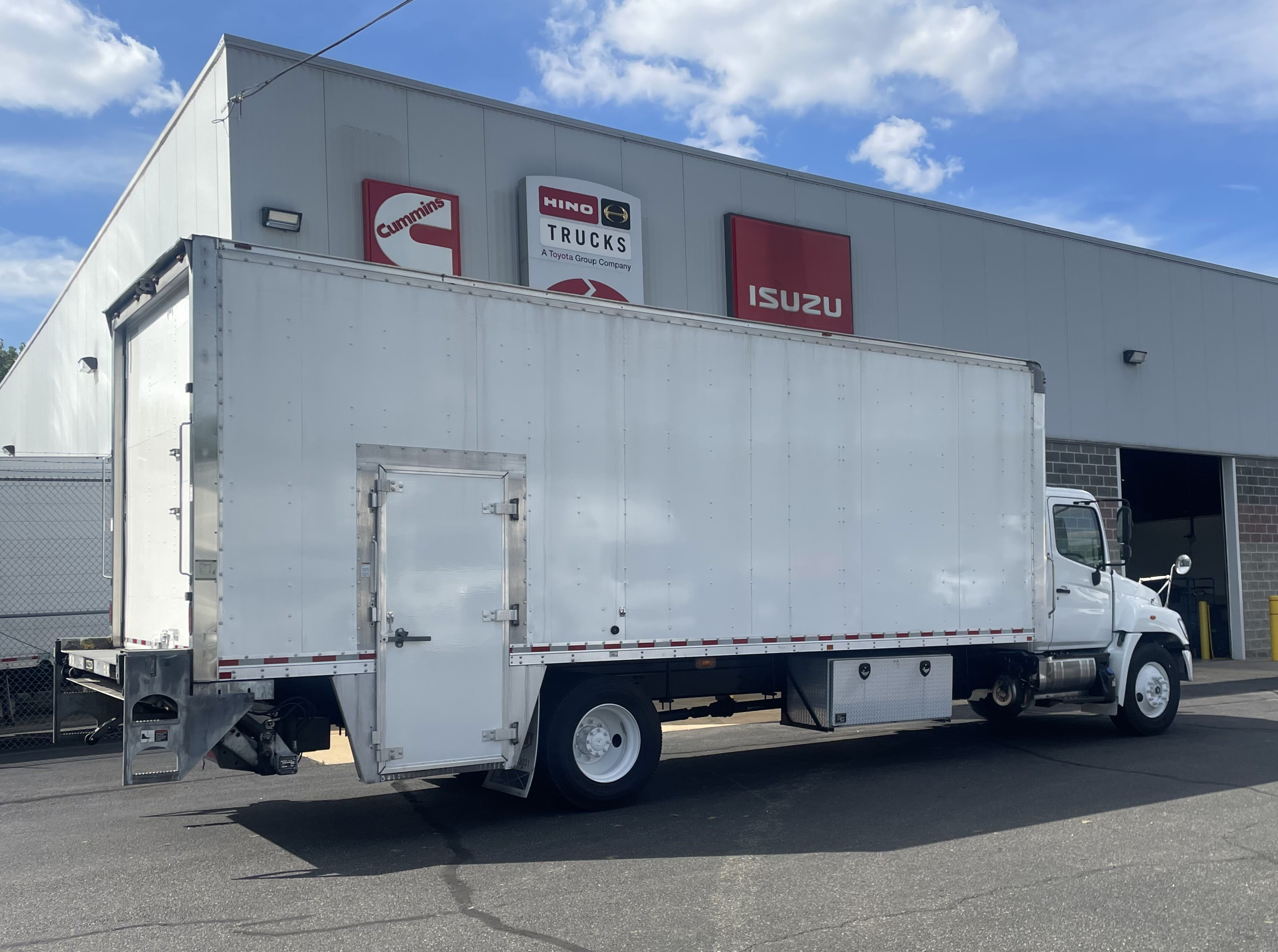 2019 Hino 268A