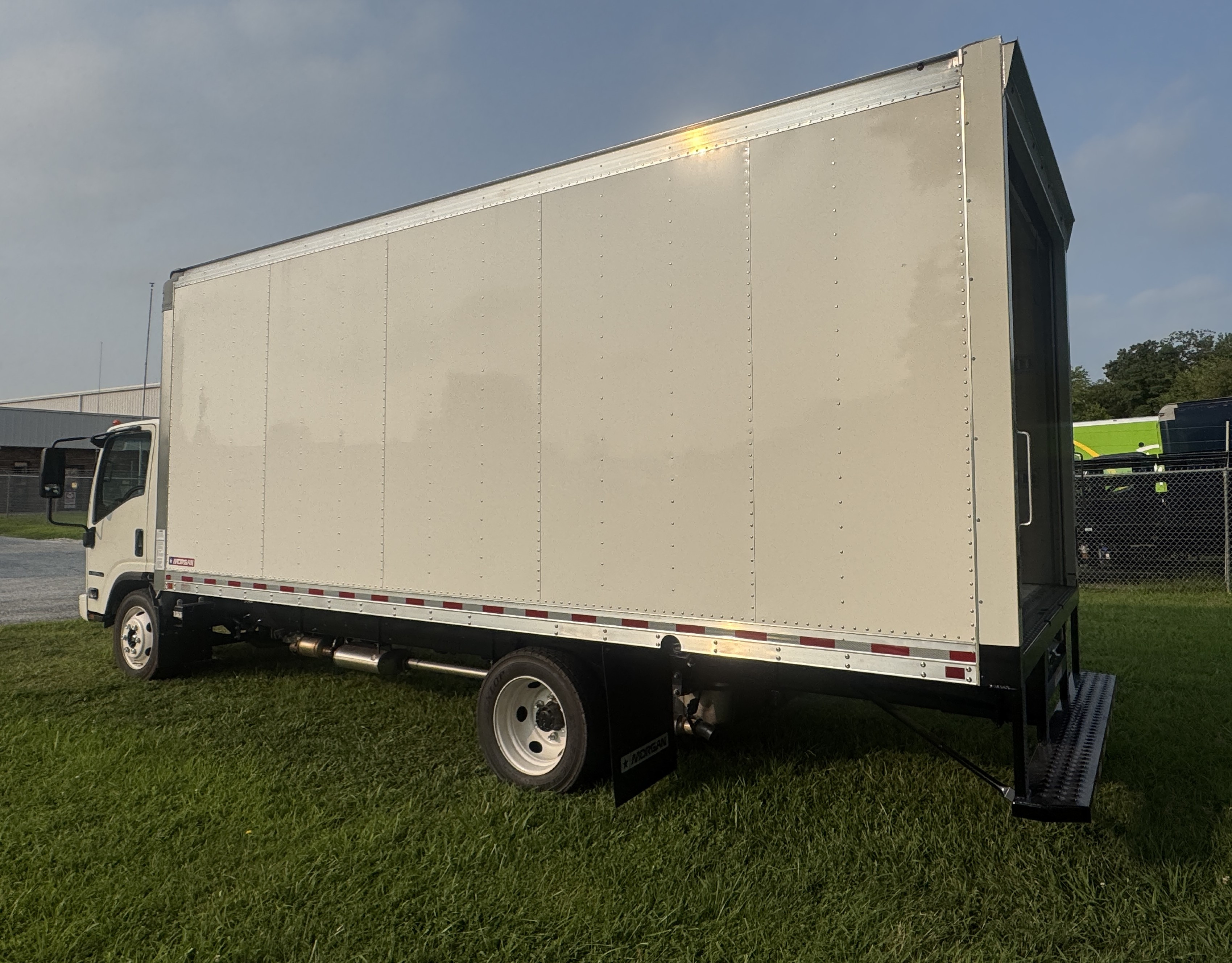 2026 Isuzu NPR HD GAS