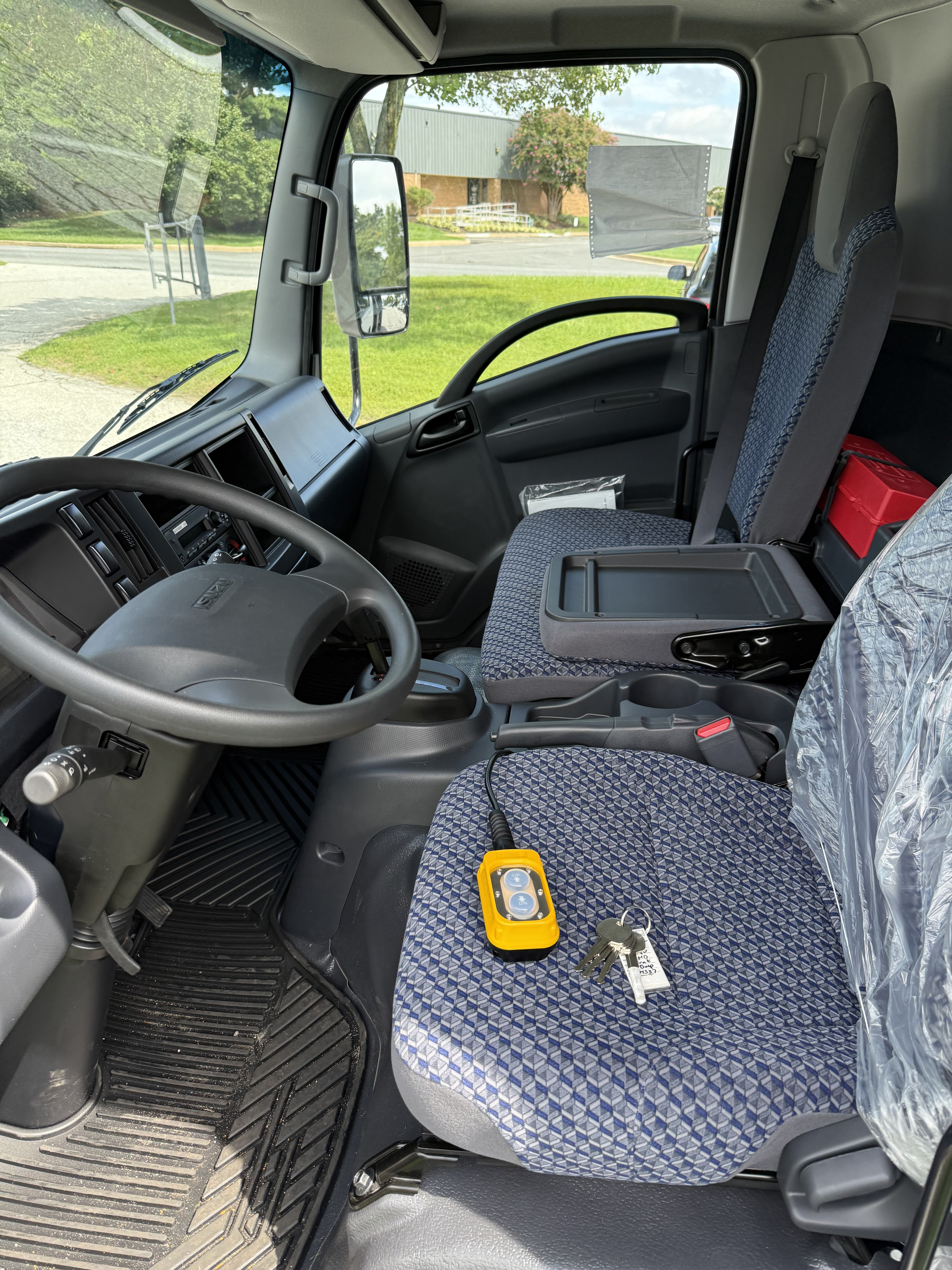 2027 Isuzu NPR HD GAS