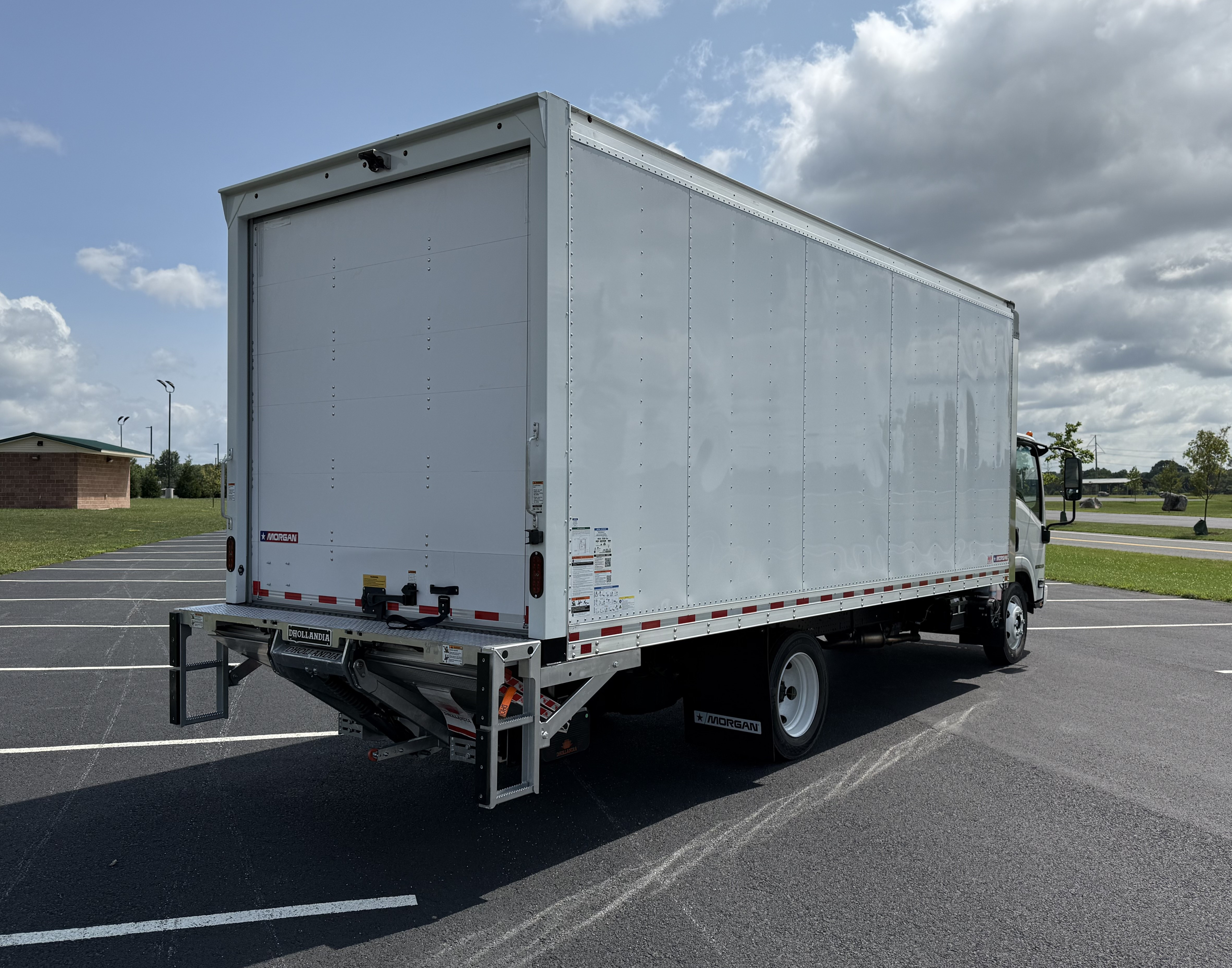 2026 Isuzu NQR Gas