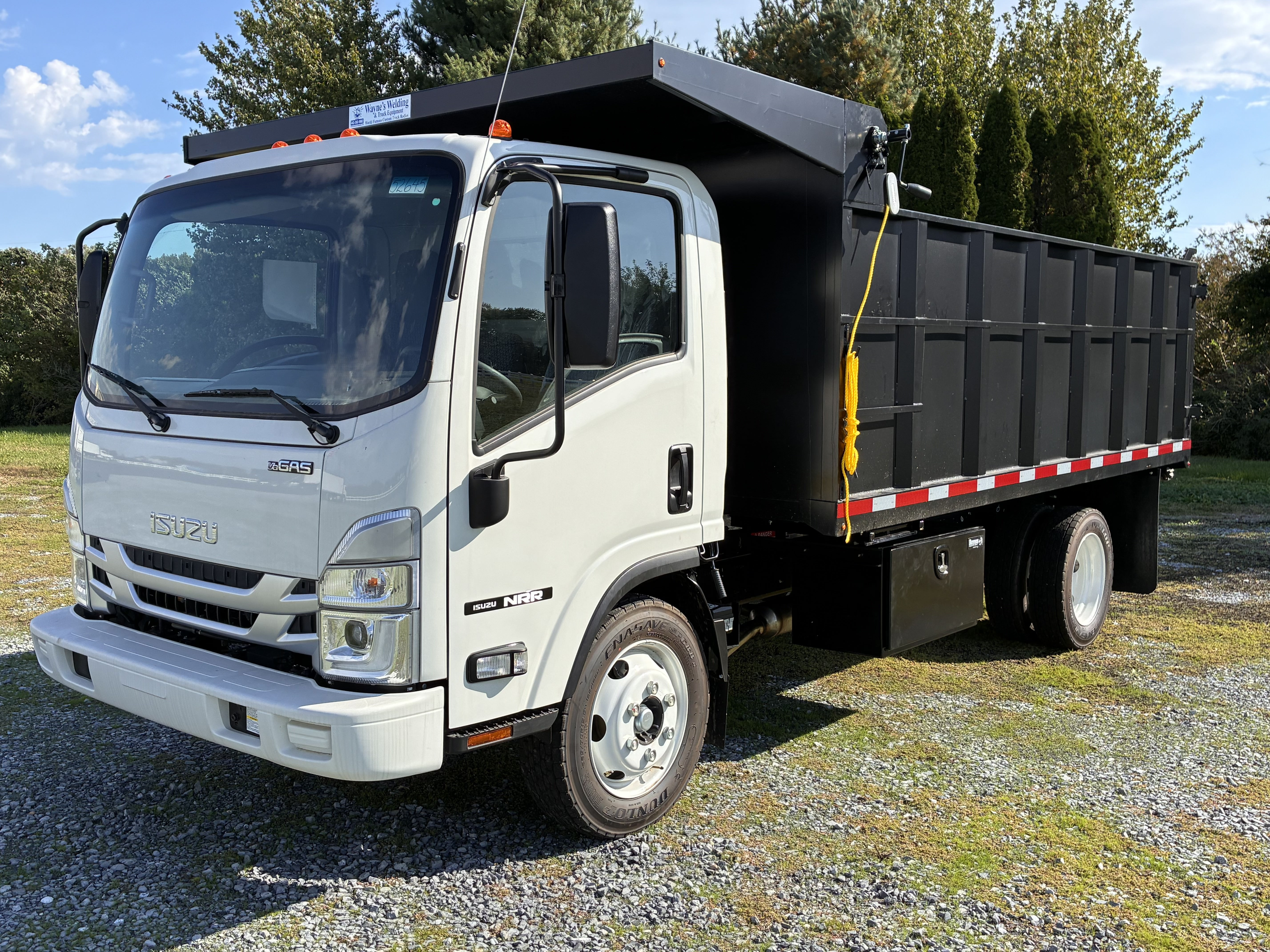 Photo of 2026 Isuzu NRR Gas