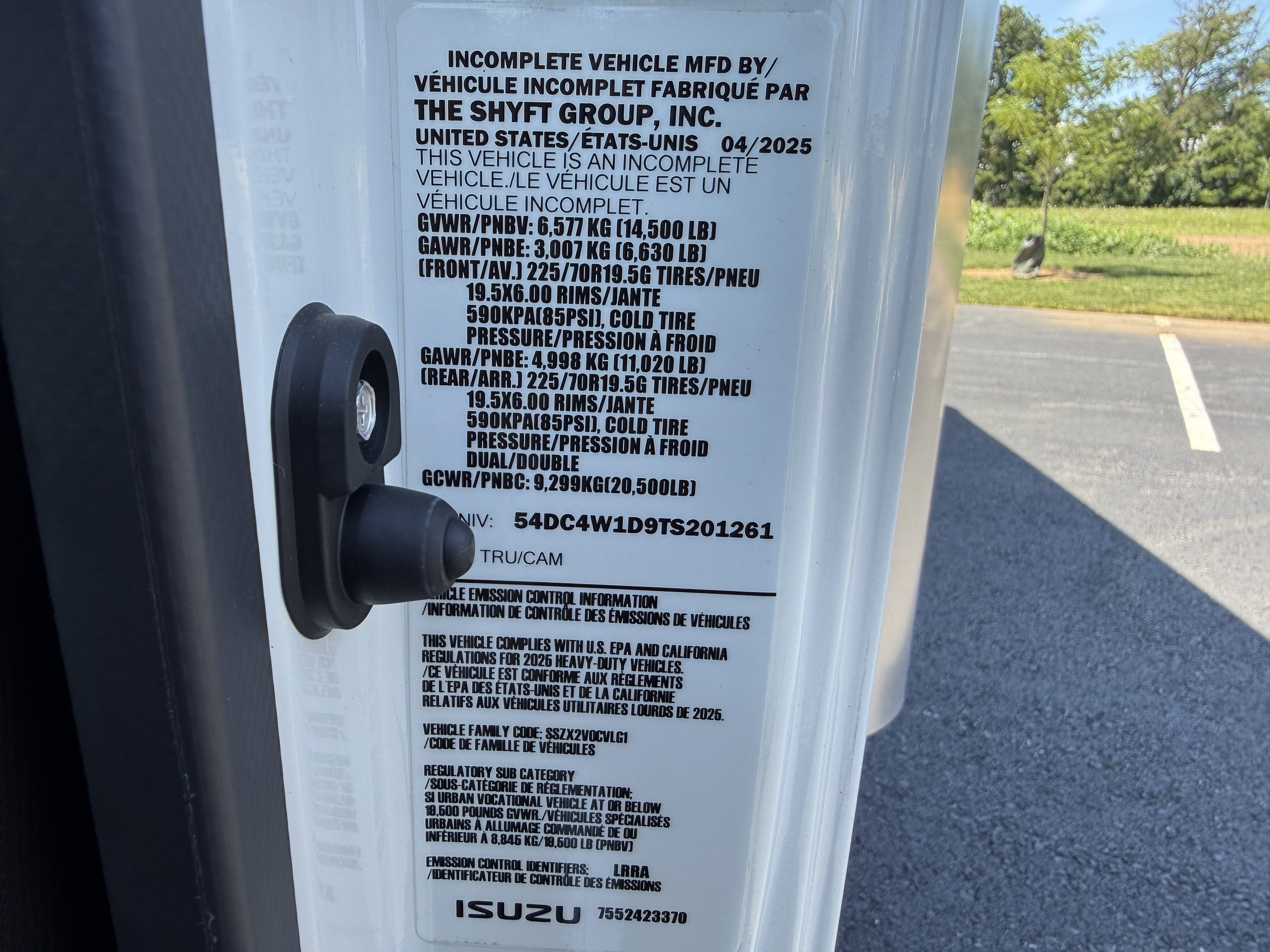 2026 Isuzu NPR HD GAS