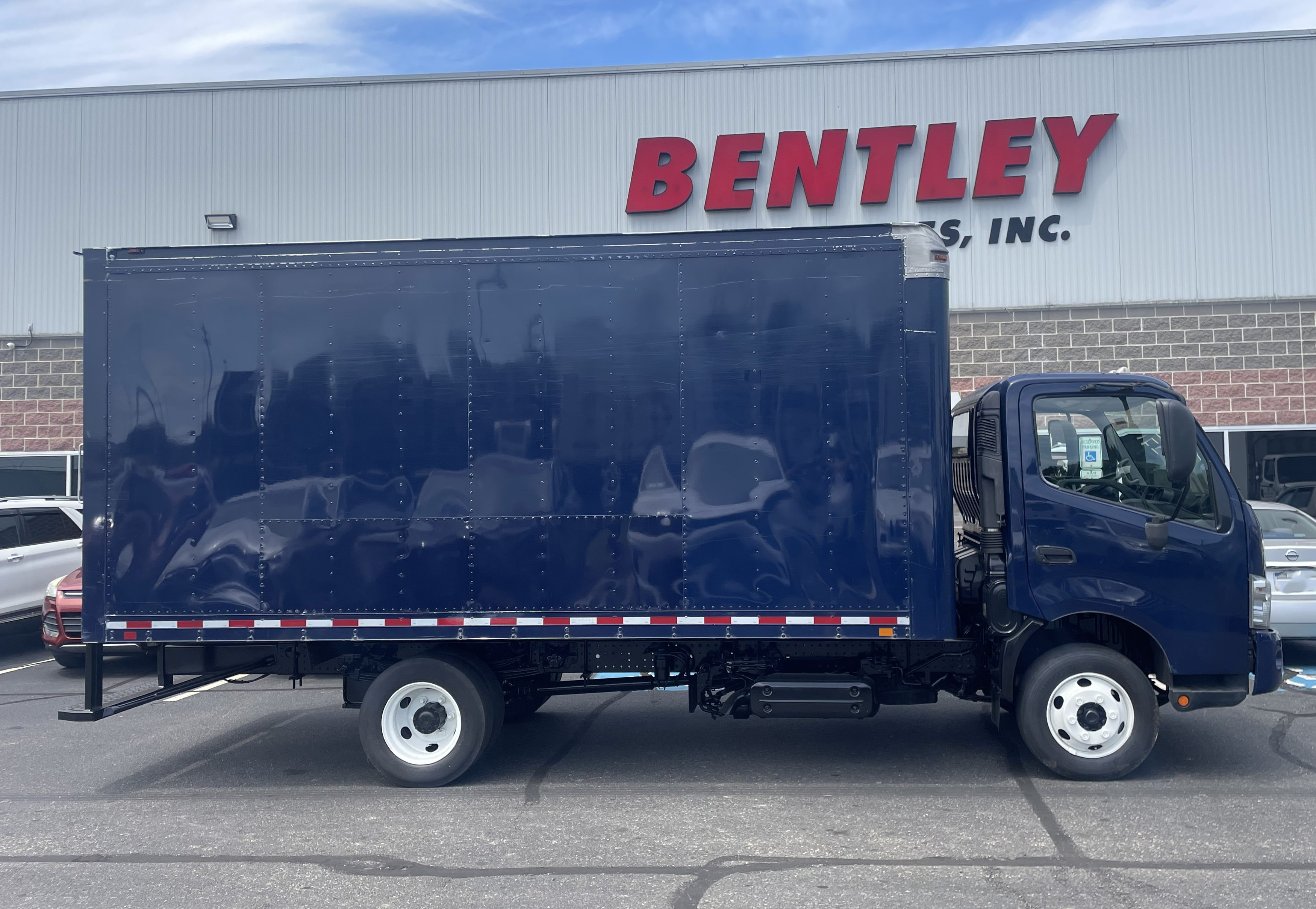 2018 Hino 155
