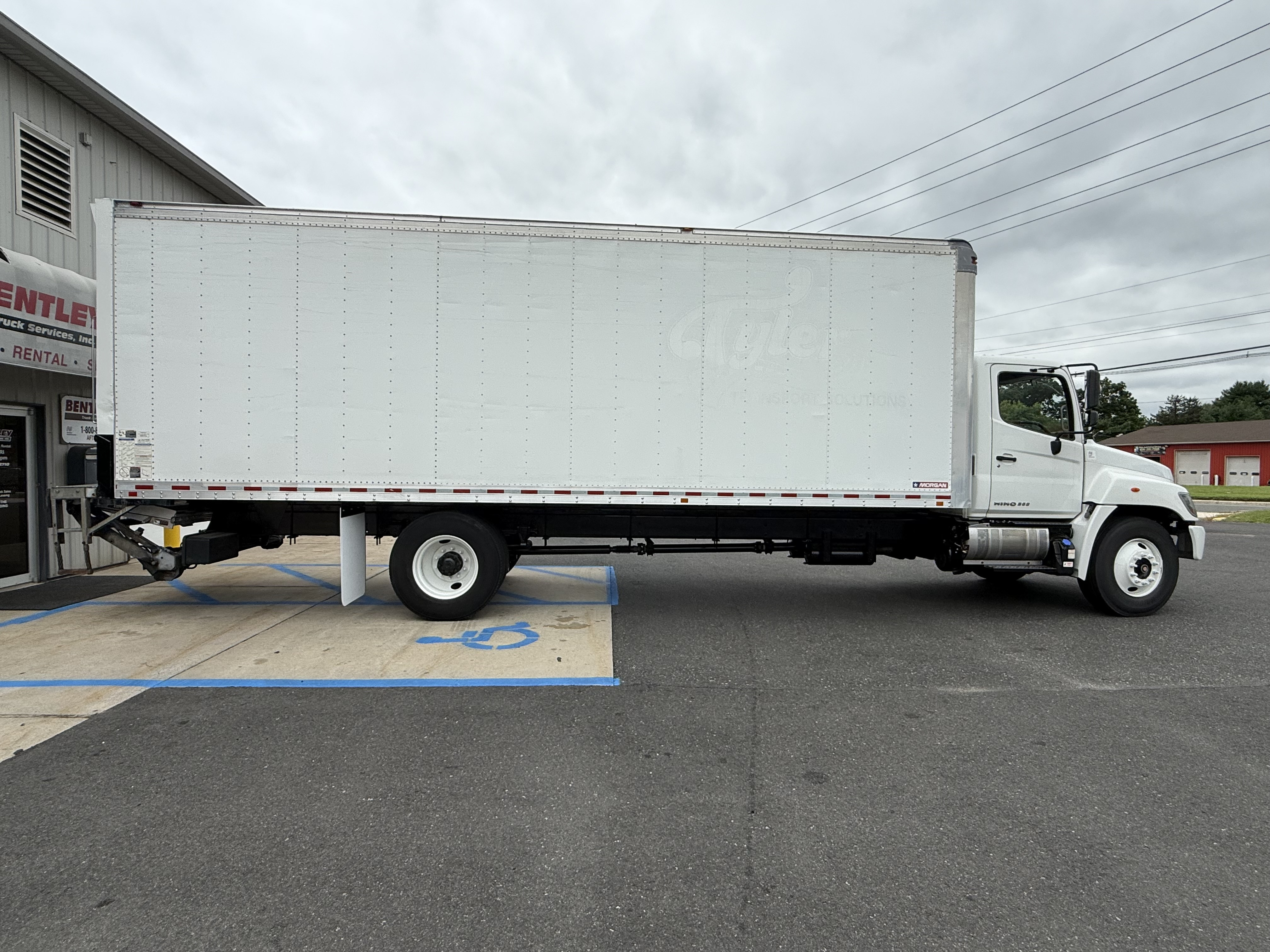 2018 Hino 268A