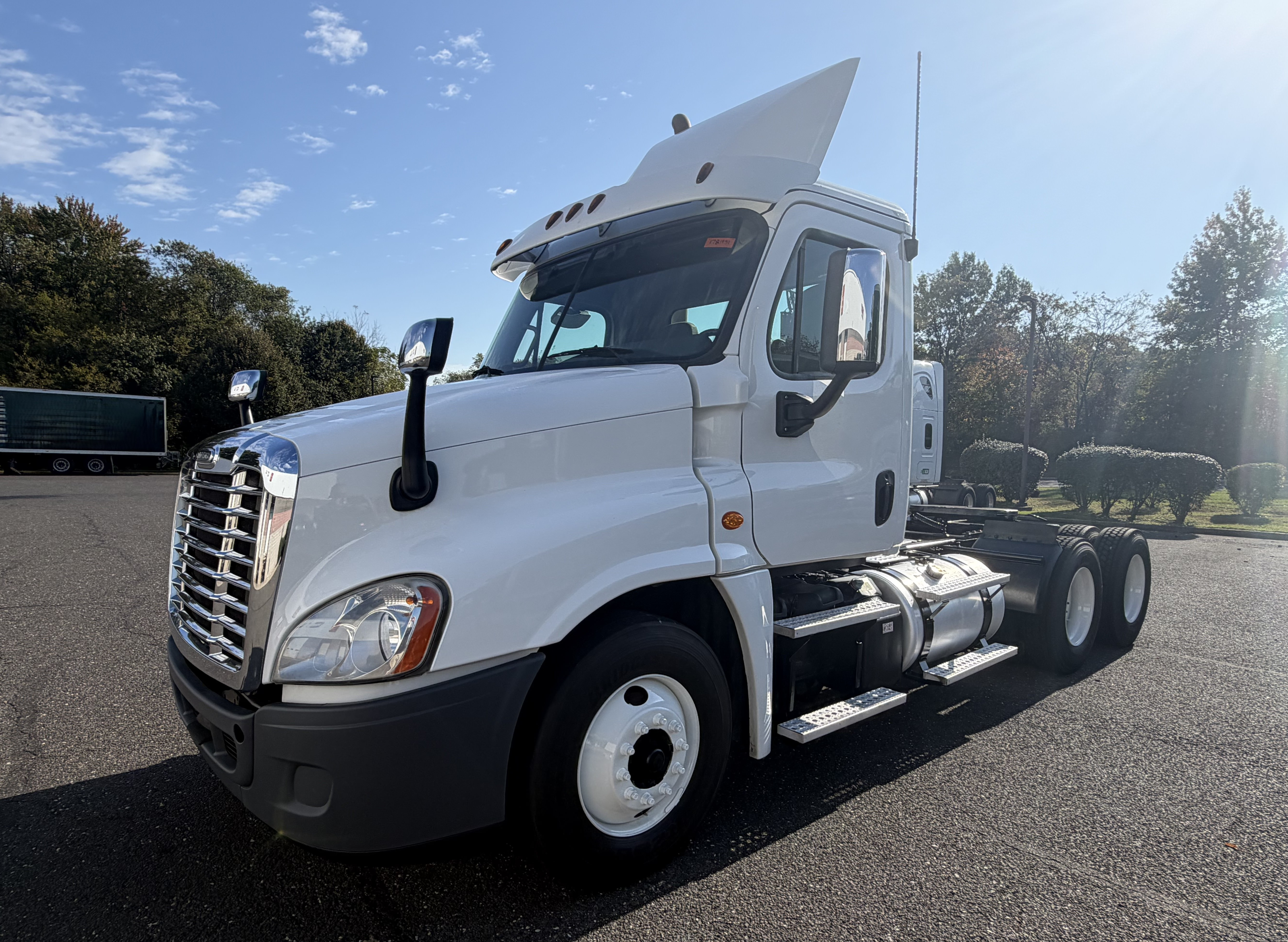 Photo of 2017 Freightliner Cascadia