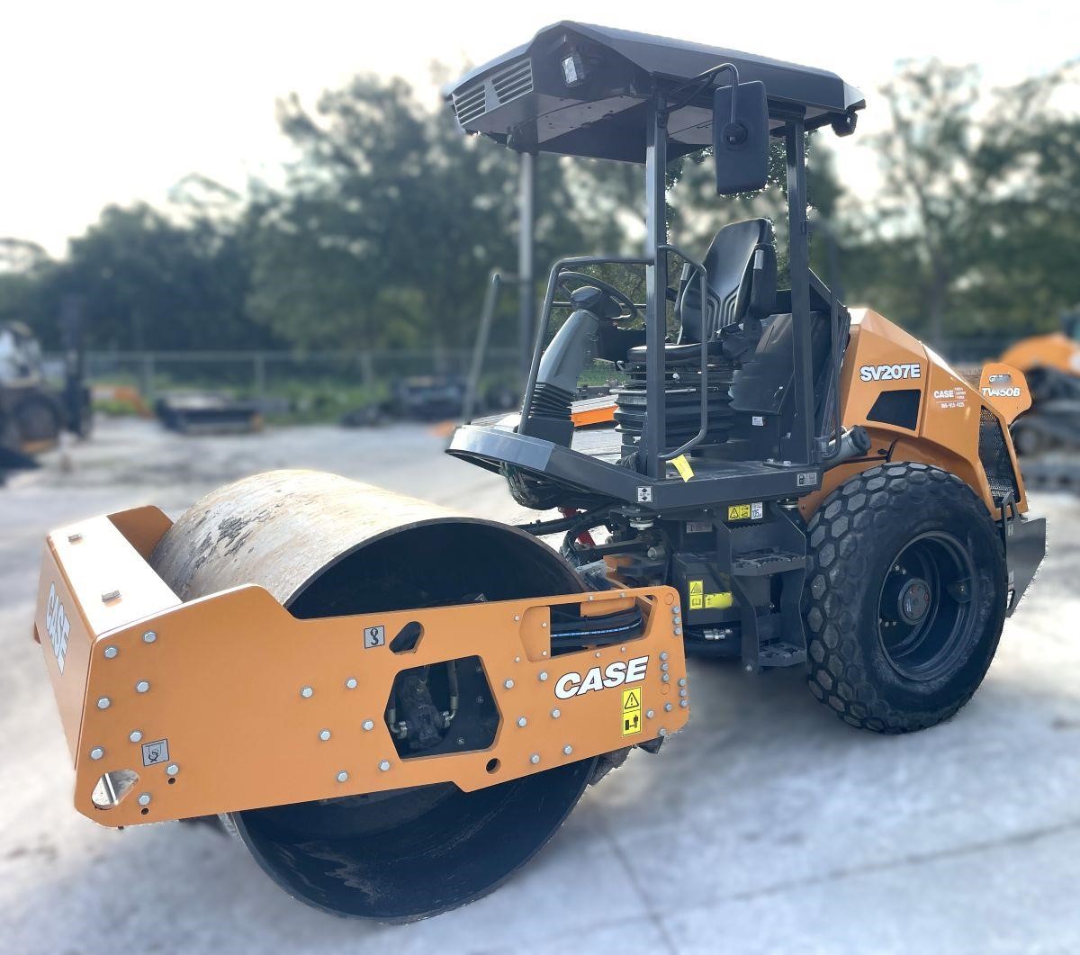 Photo of a 2023 Case SV207E