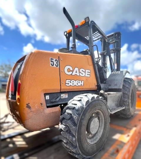 2025 Case 586H