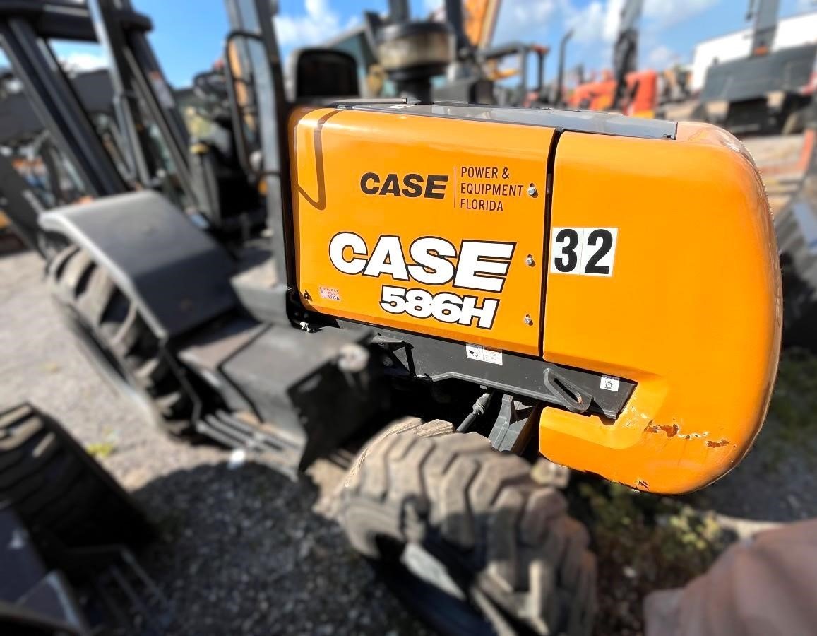 Photo of a 2023 Case 586H