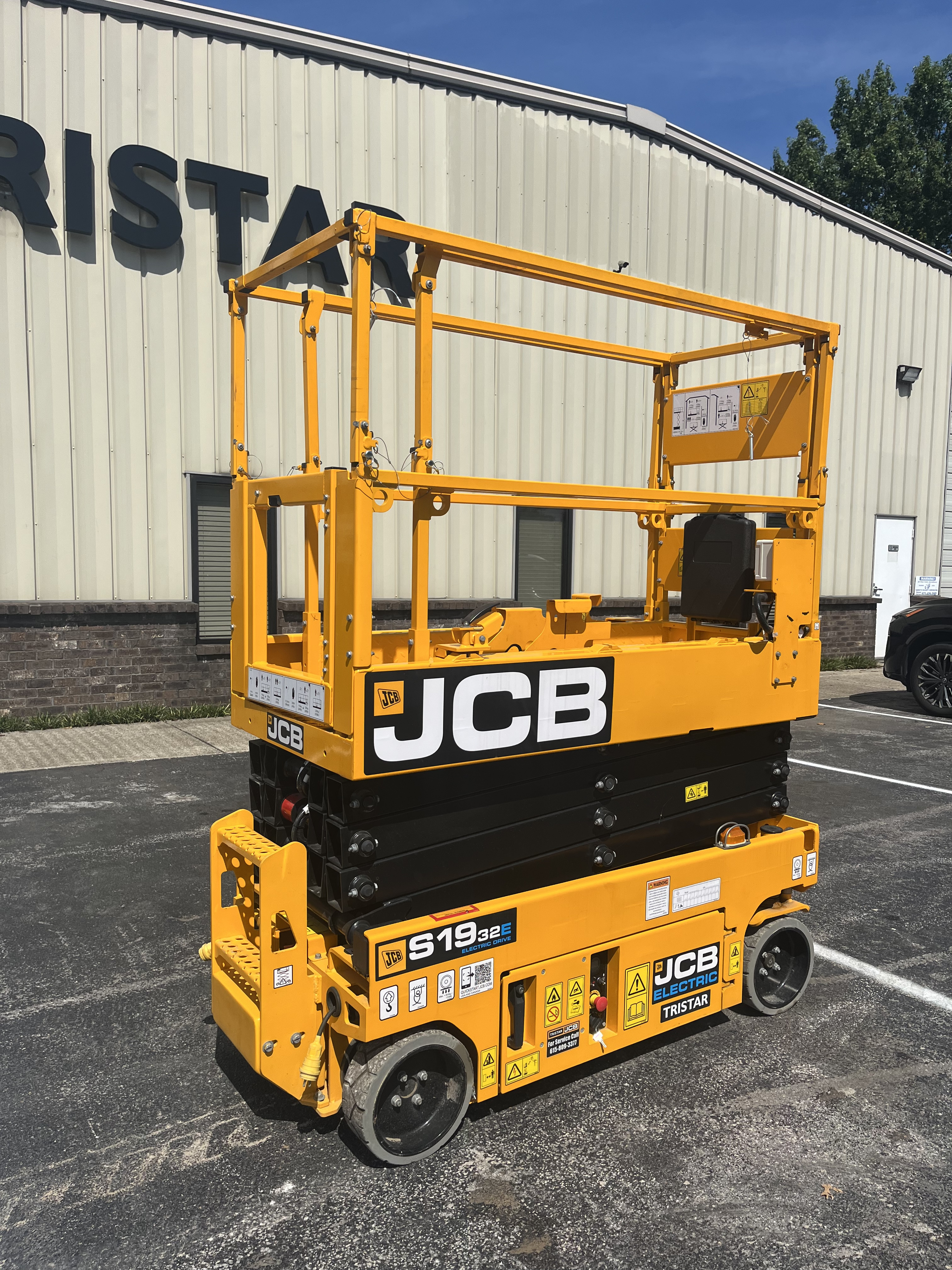 2025 JCB S1932E