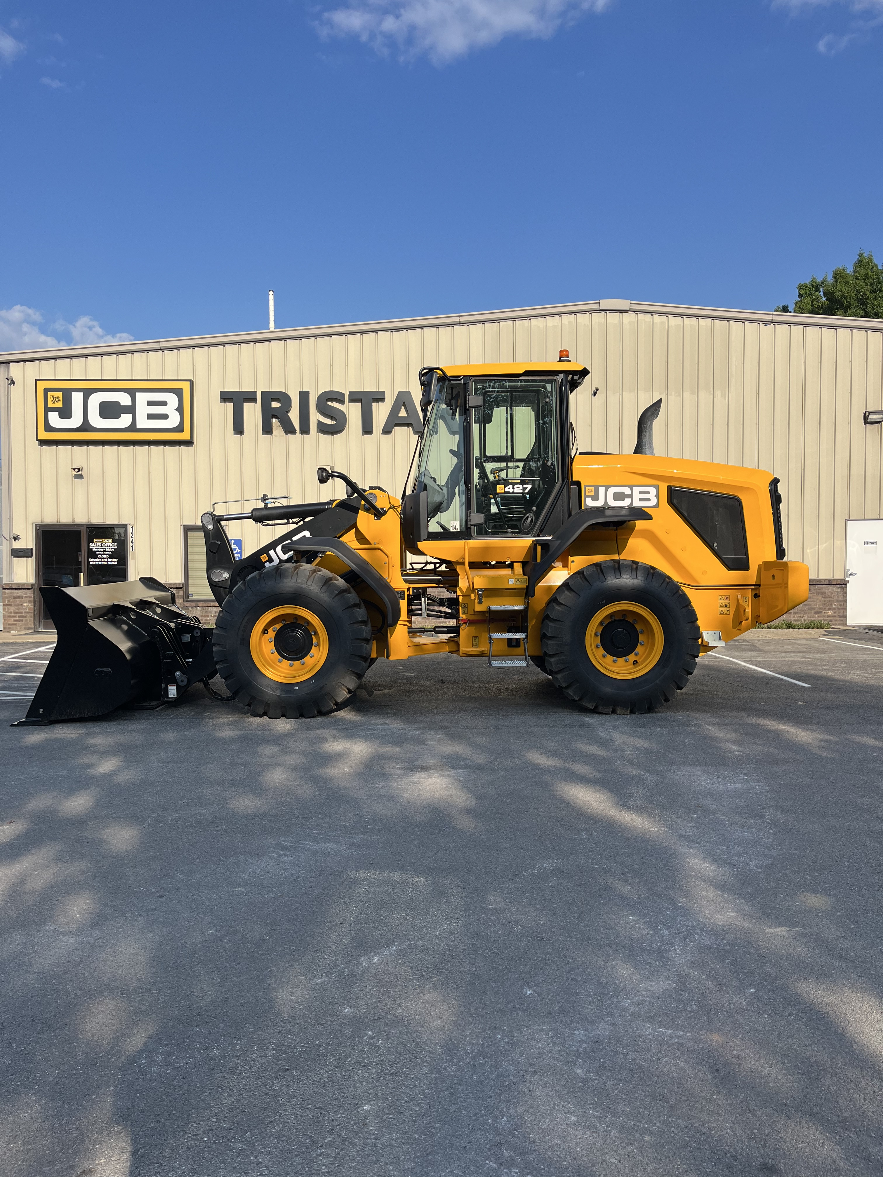 2026 JCB 427