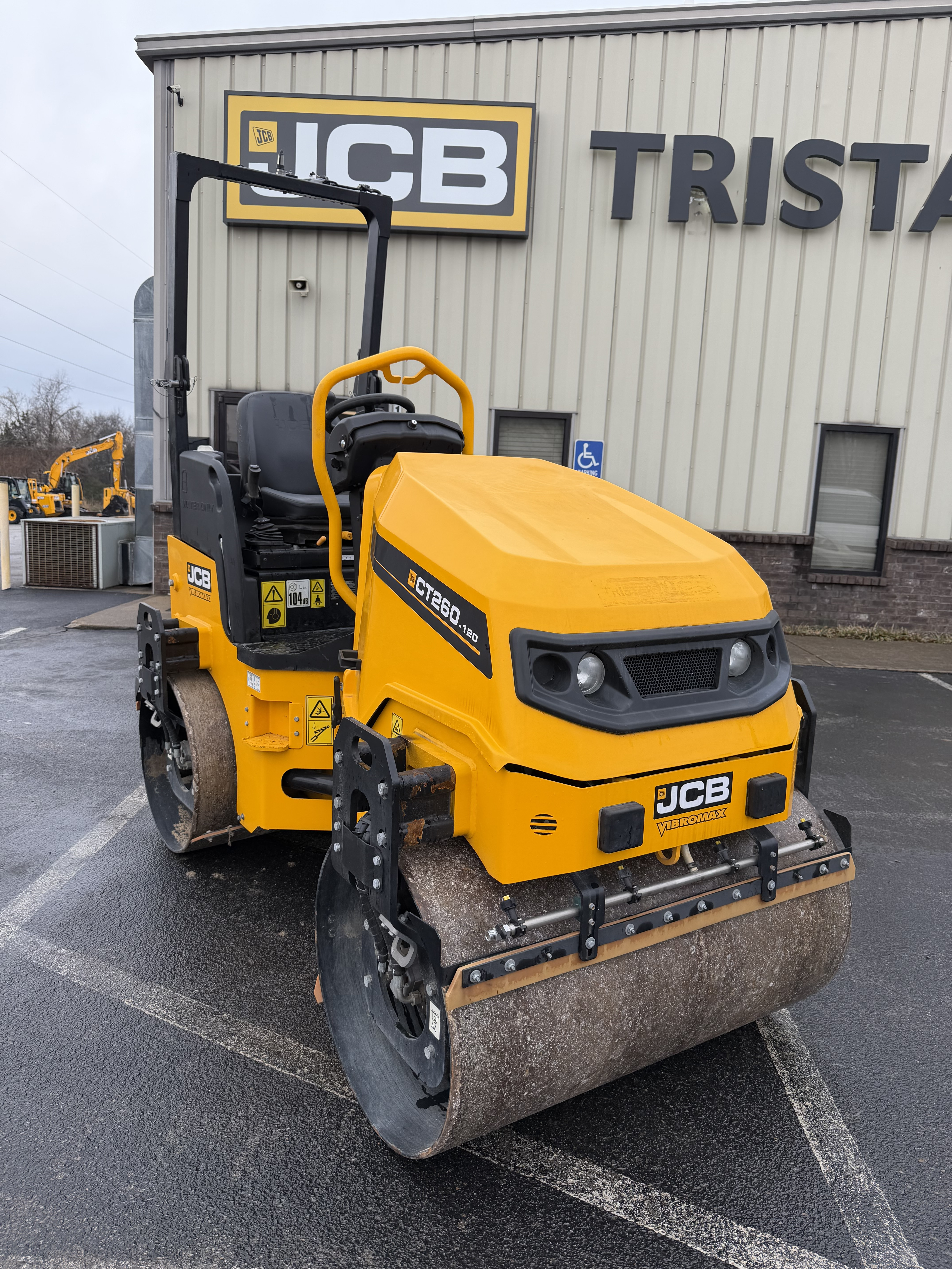 Photo of a 2025 JCB CT260-120