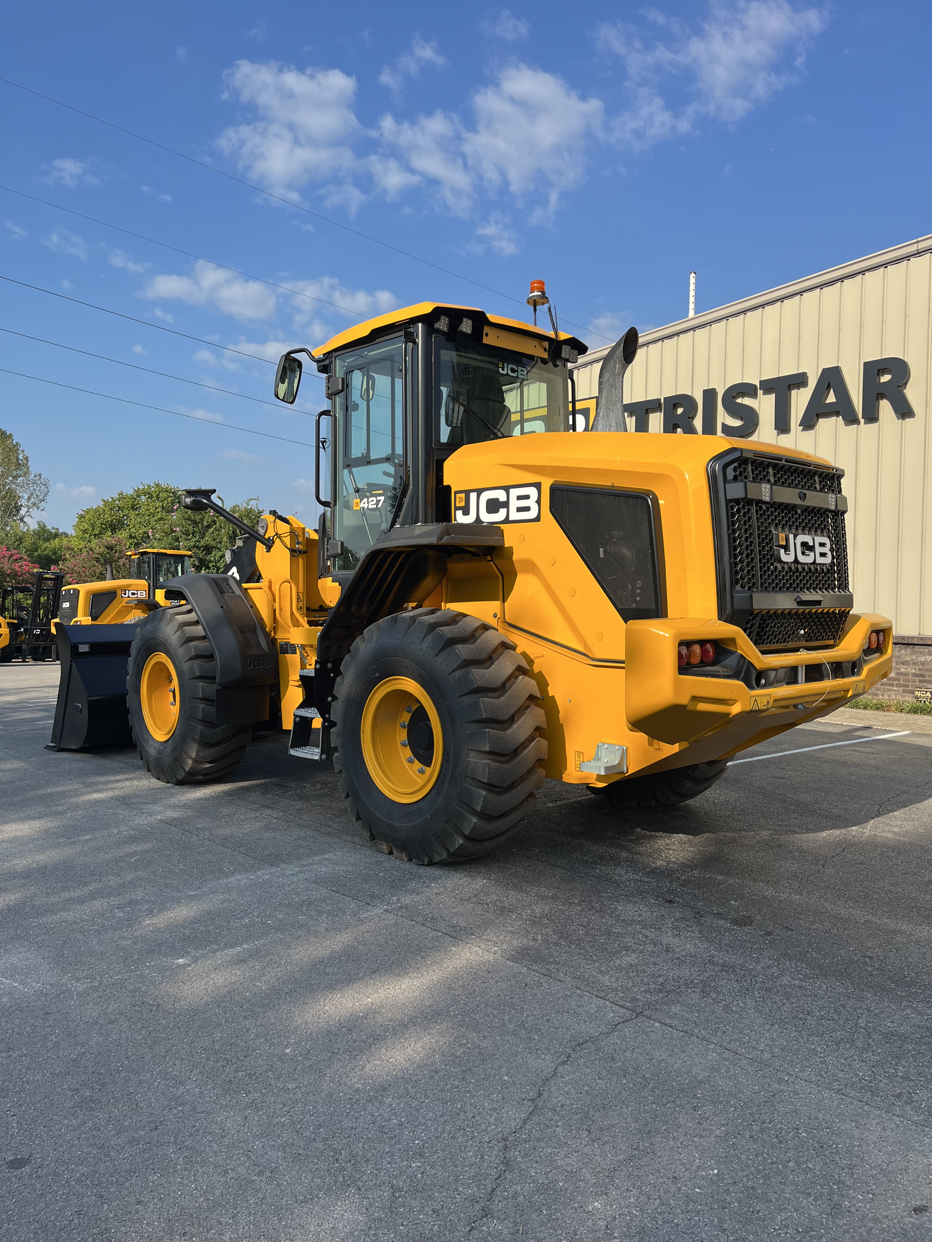2026 JCB 427