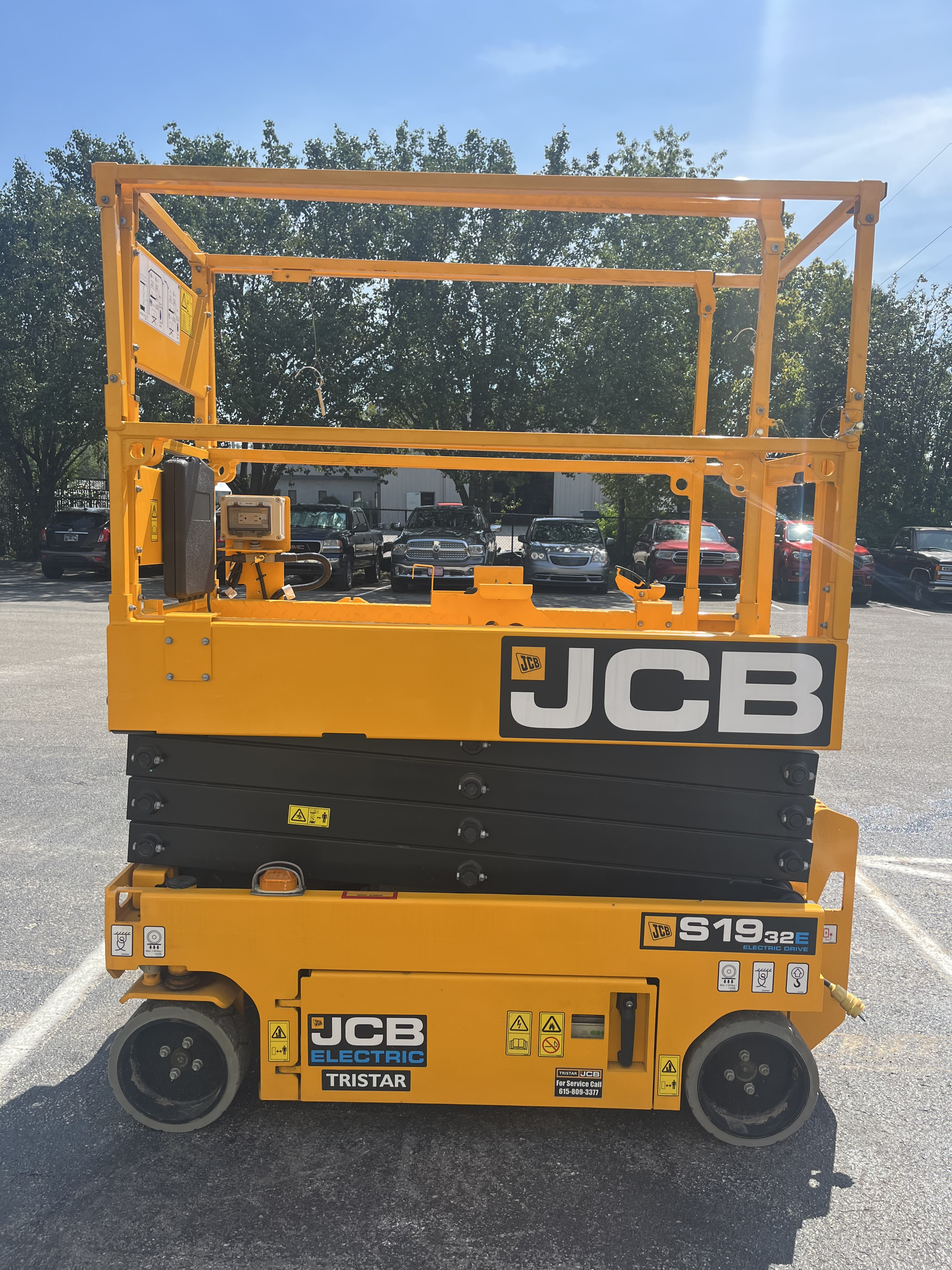 2025 JCB S1932E