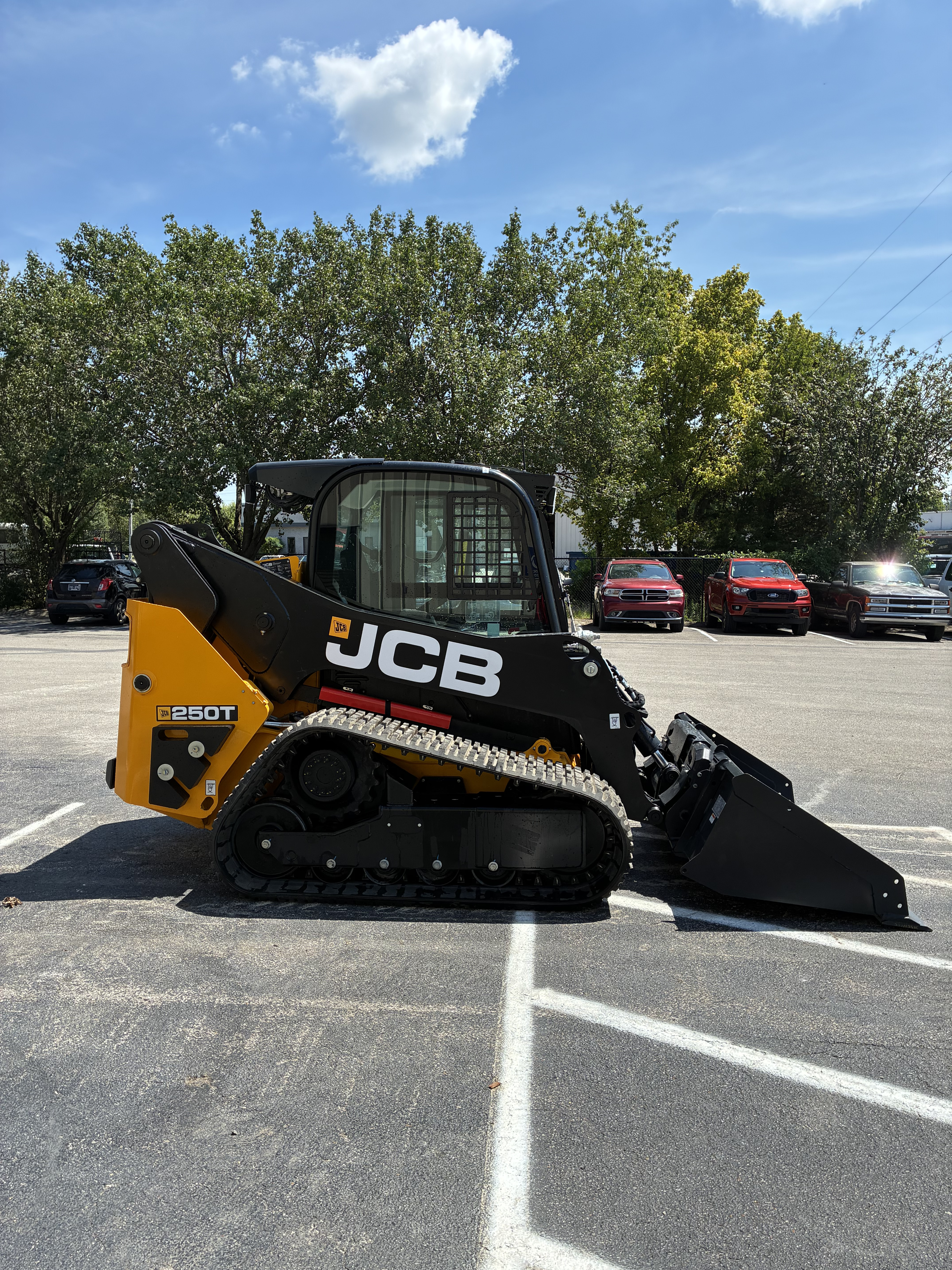 2026 JCB 250T