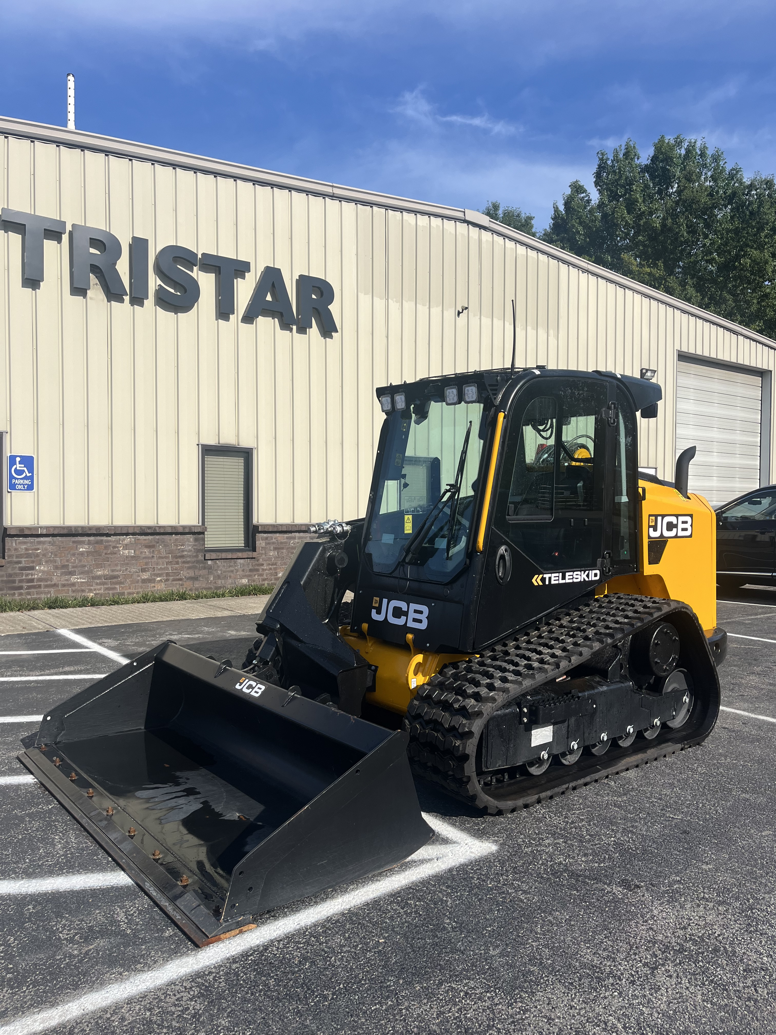 2026 JCB 3TS-8T