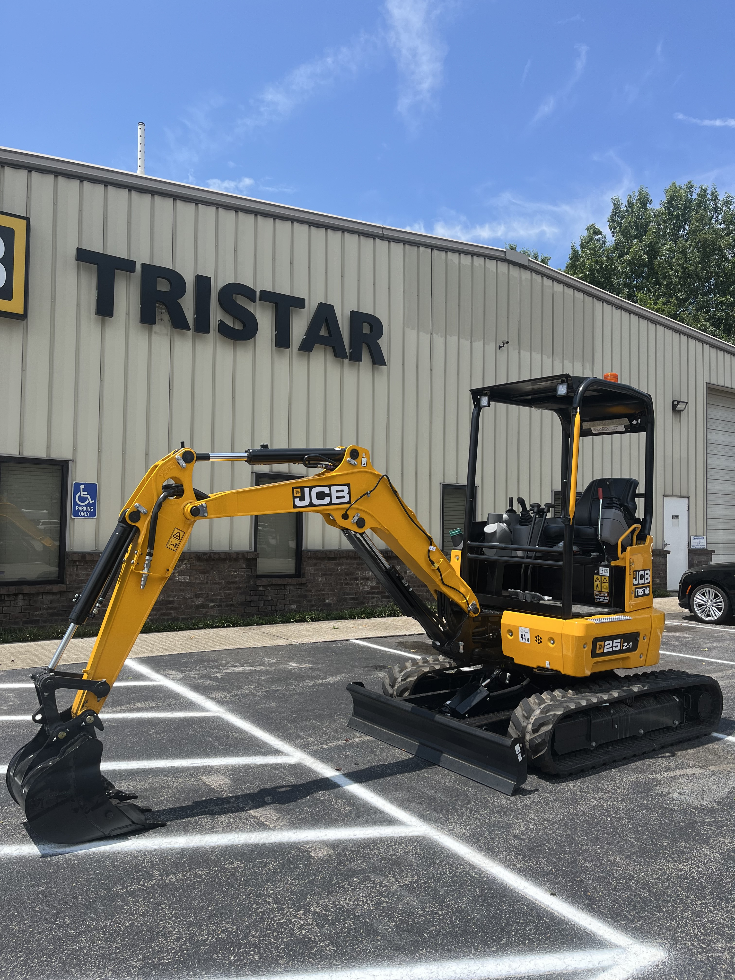 2026 JCB 25Z-1