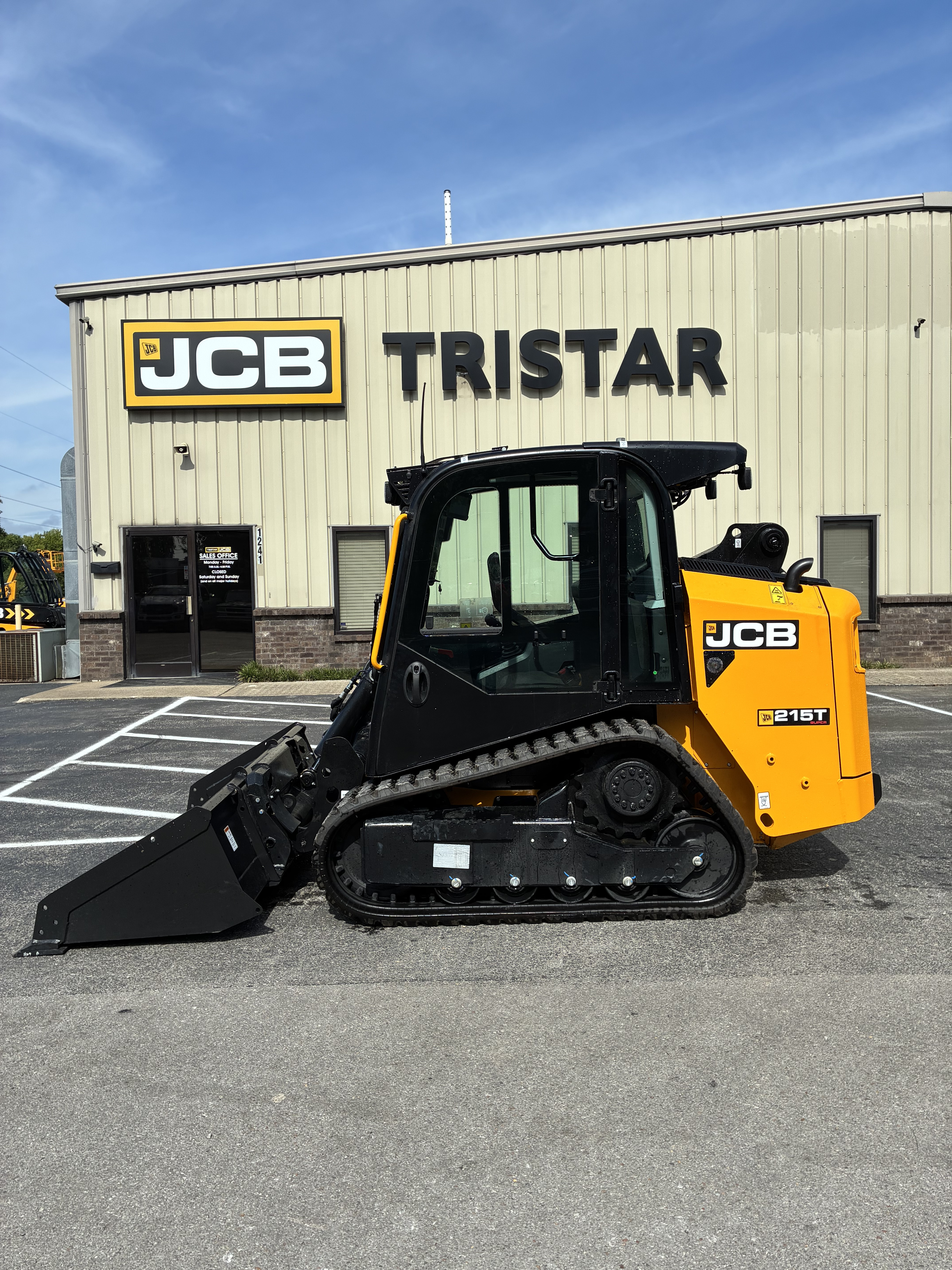 Photo of 2026 JCB 215T