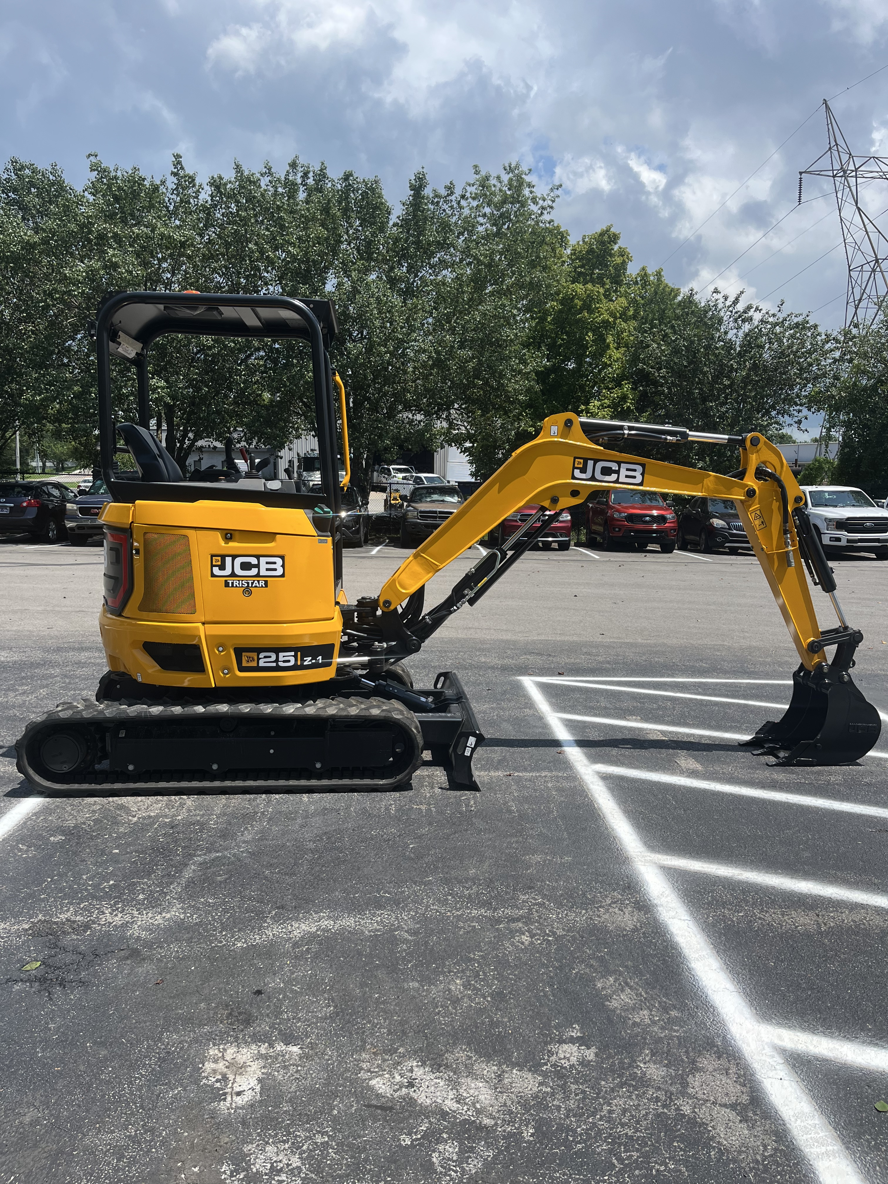 2026 JCB 25Z-1